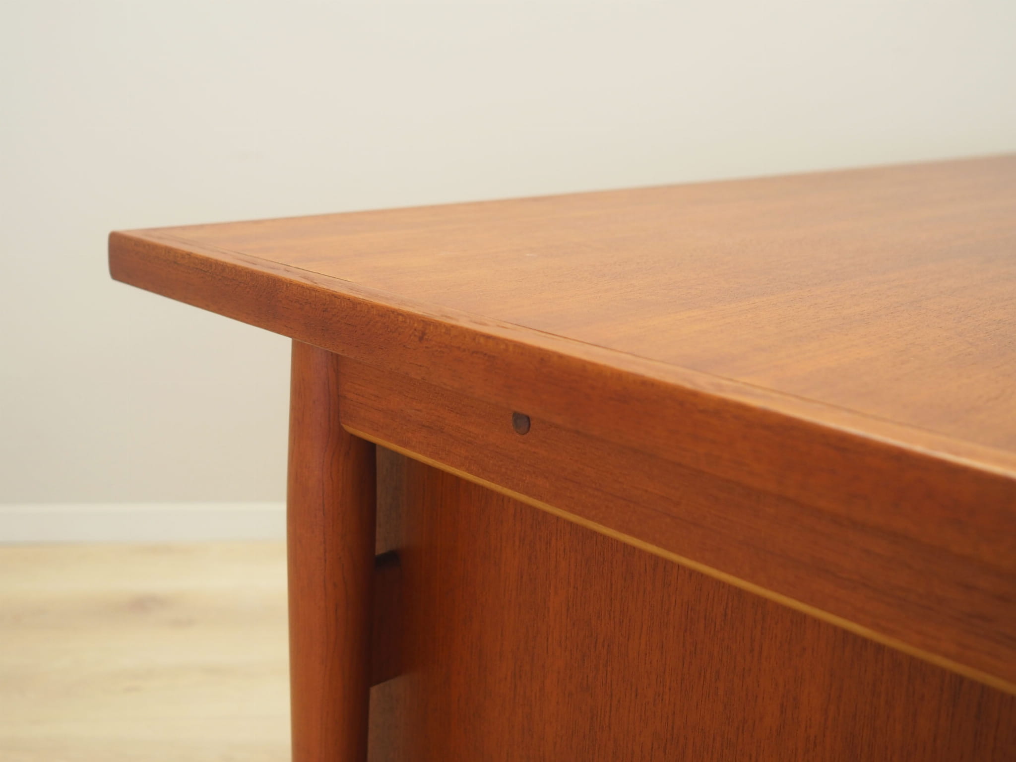 Schreibtisch Teakholz Braun 1960er Jahre