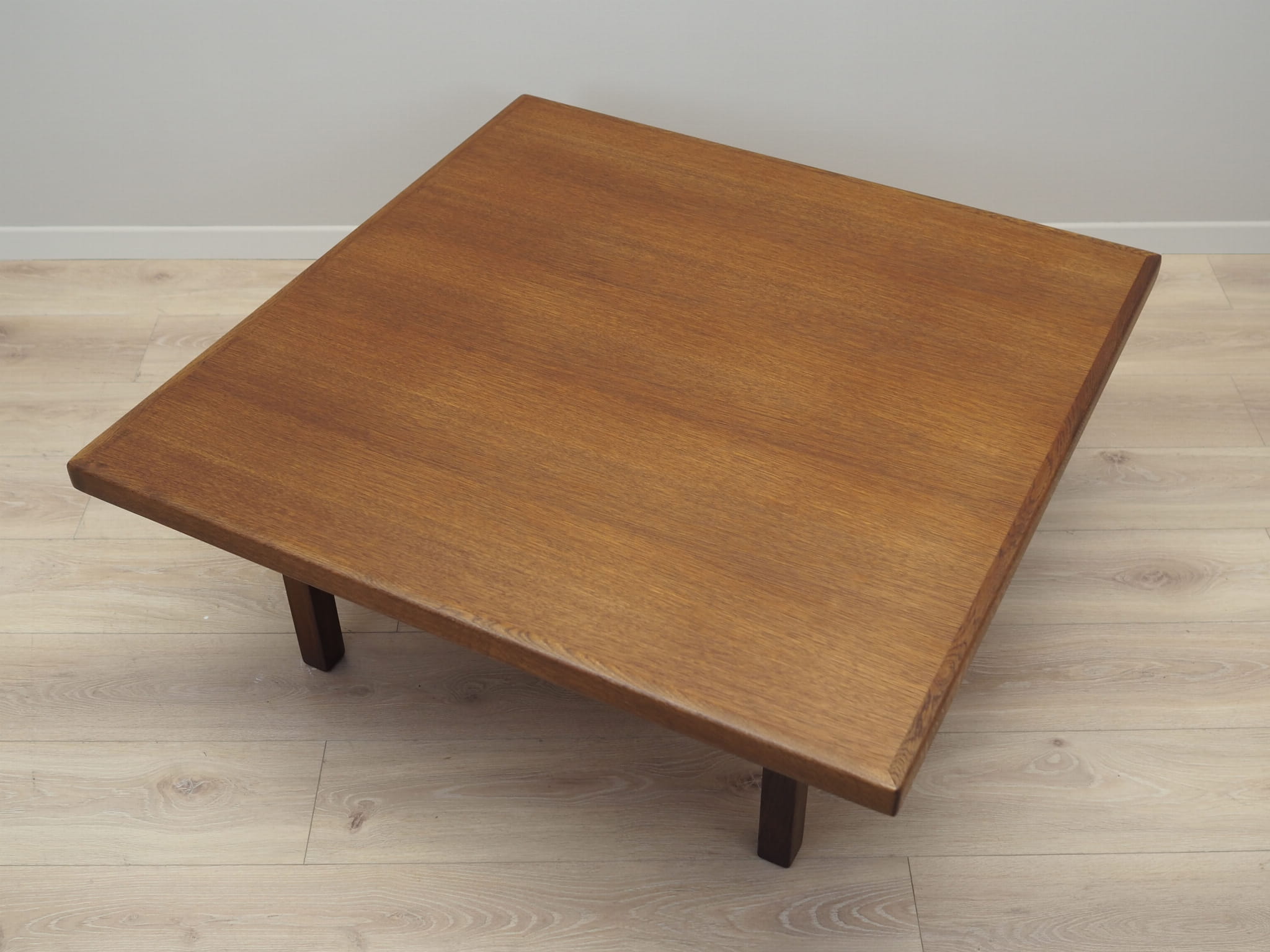 Vintage Bank Oak Brown 1960s