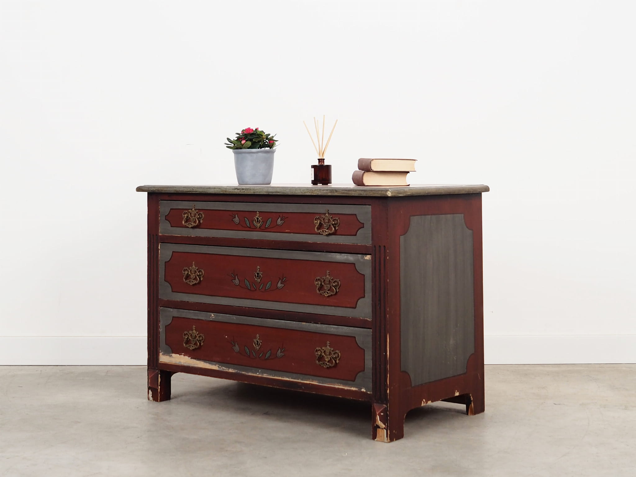 Vintage chest of drawers Pine wood Brown 1950s