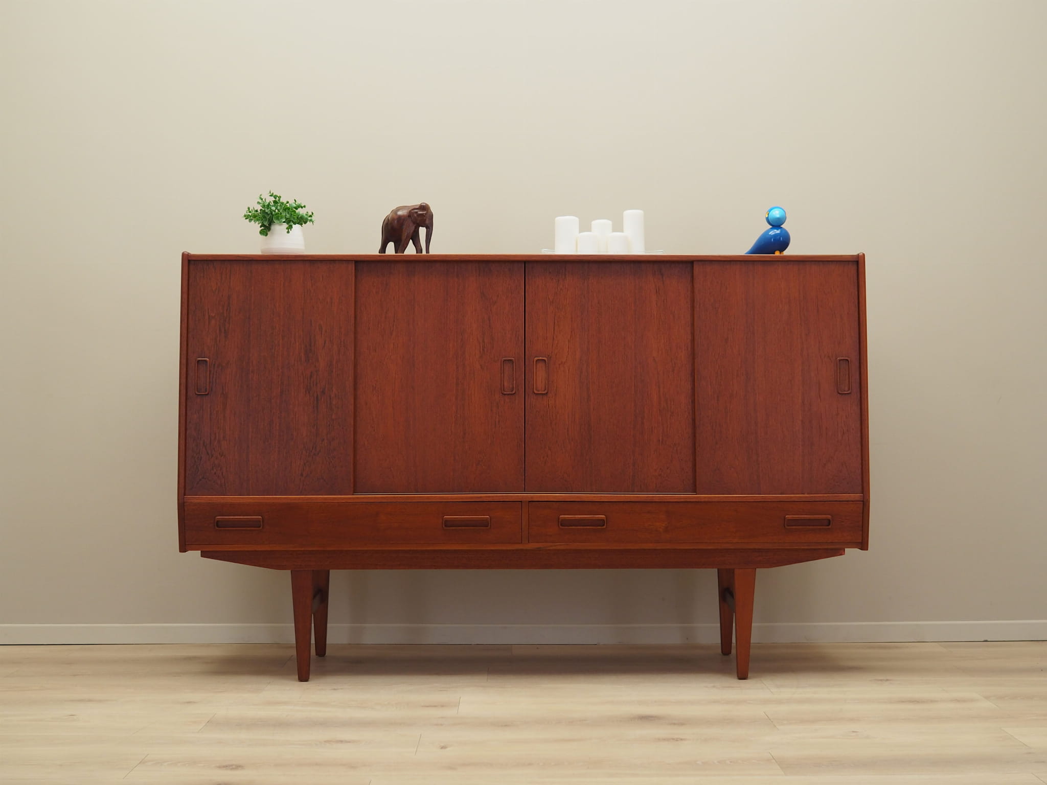 Highboard Teakholz Braun 1960er Jahre