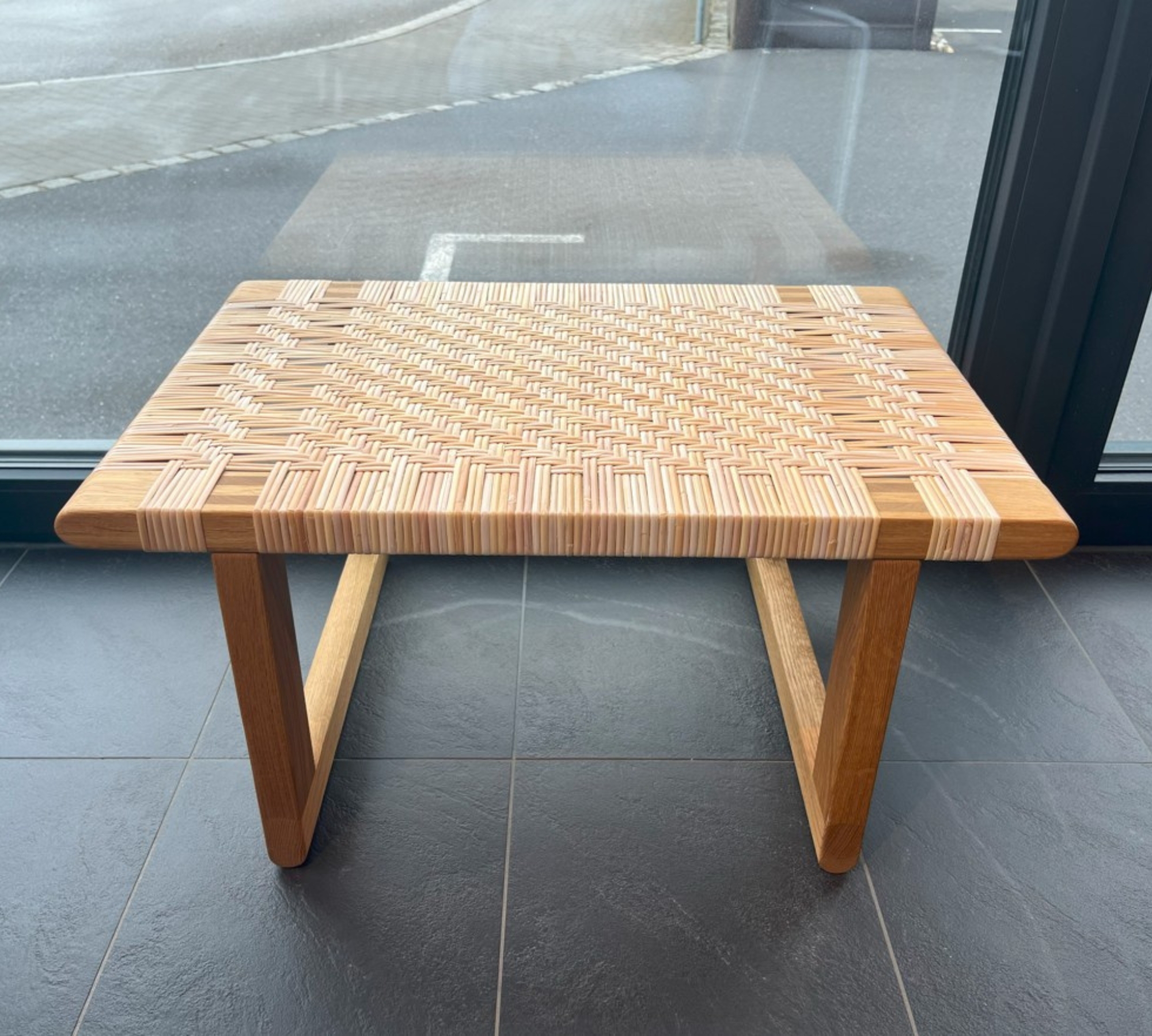 BMO488S Tischbank Eichenholz Rattan Natur