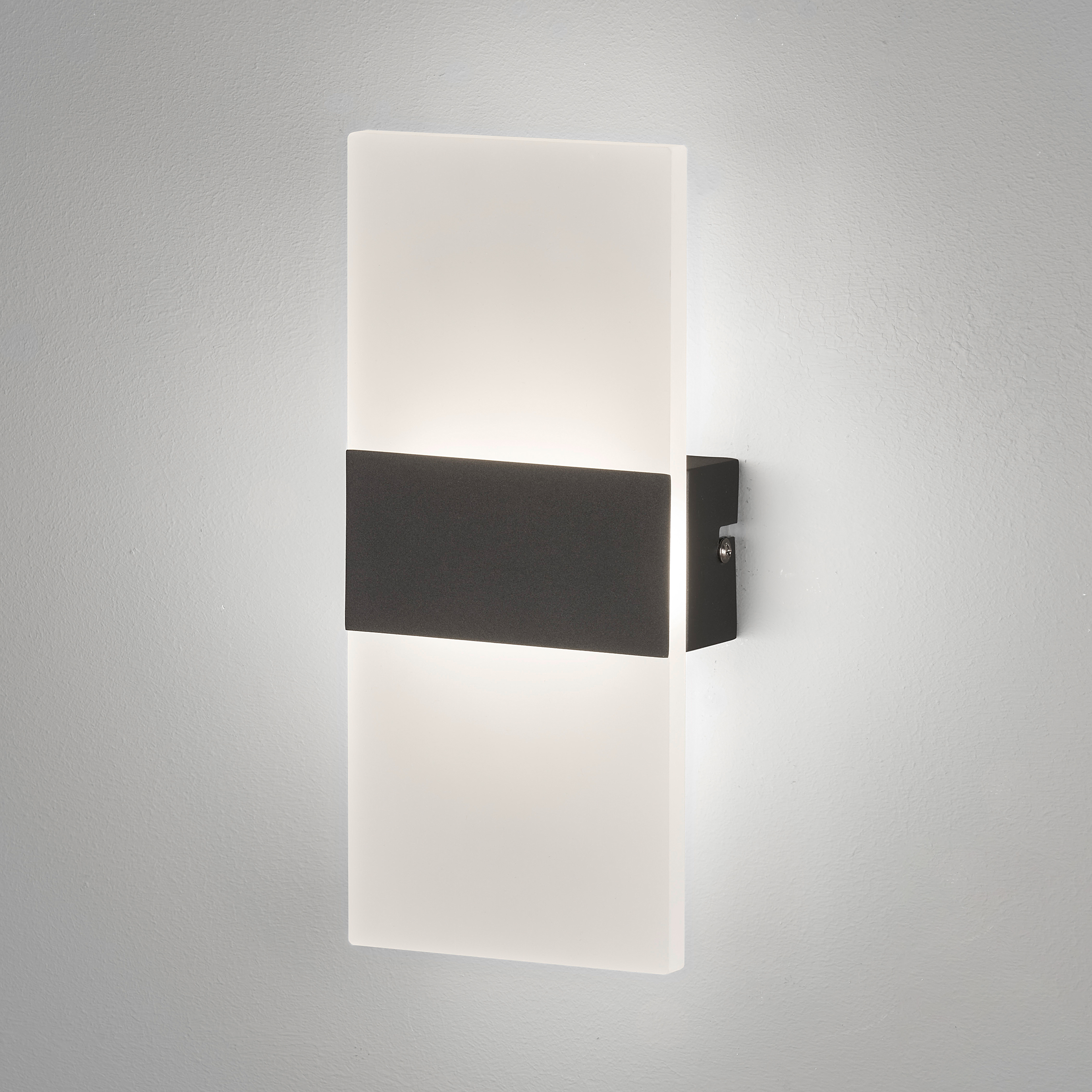 LED-Wandleuchte Foder Eisen Weiß Schwarz