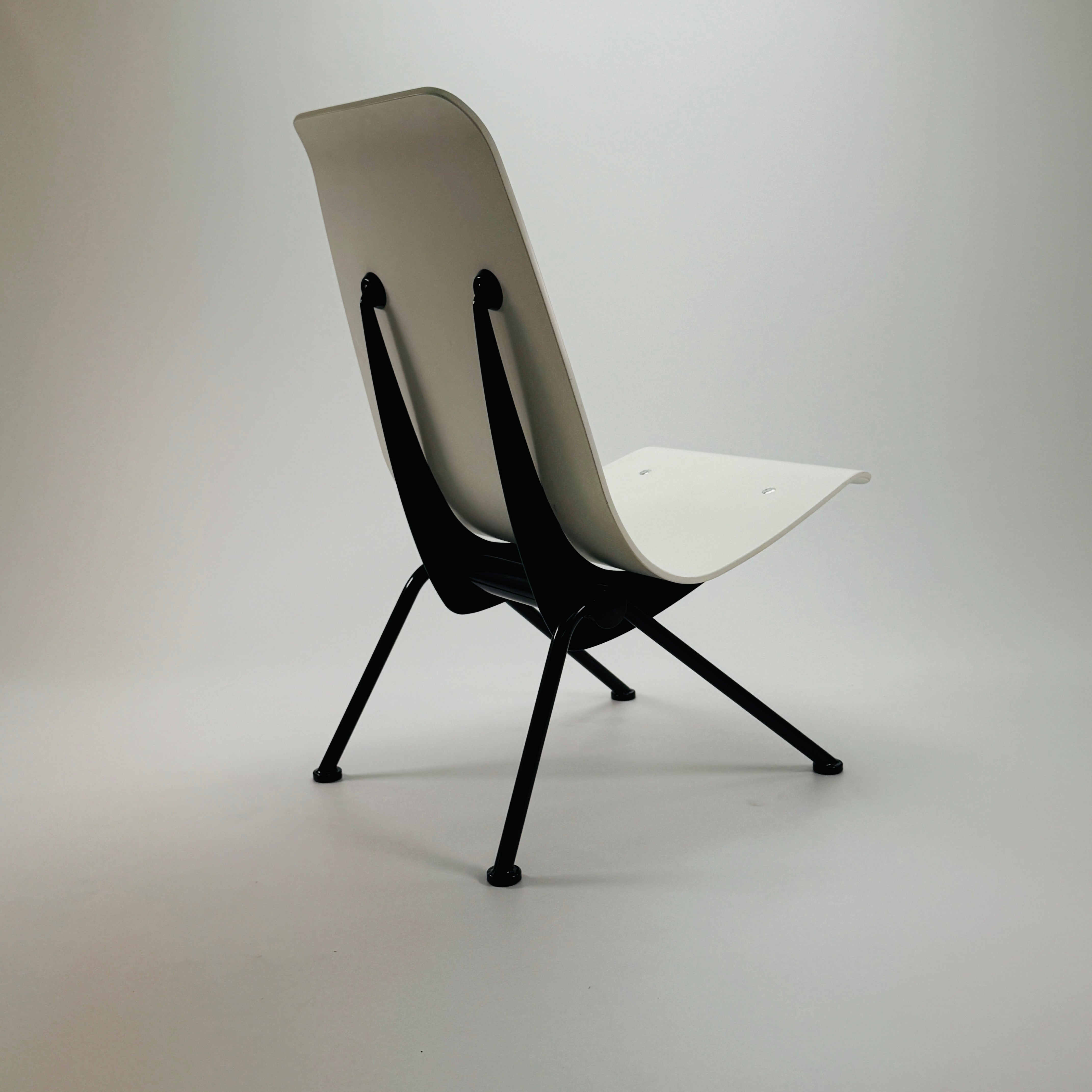 Antony Stuhl Holz Weiss