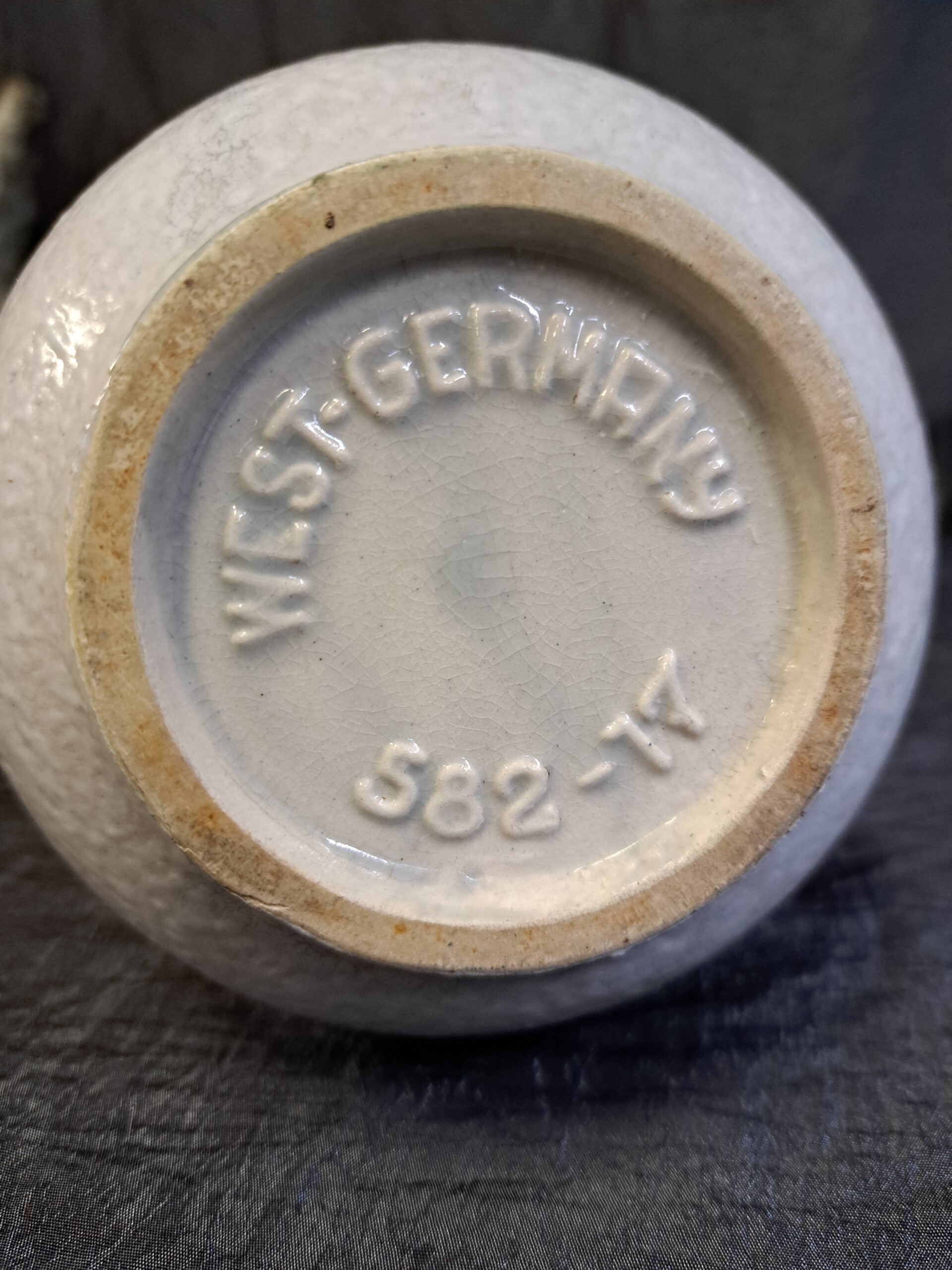 Vintage Keramik Krug Weiß Bunt