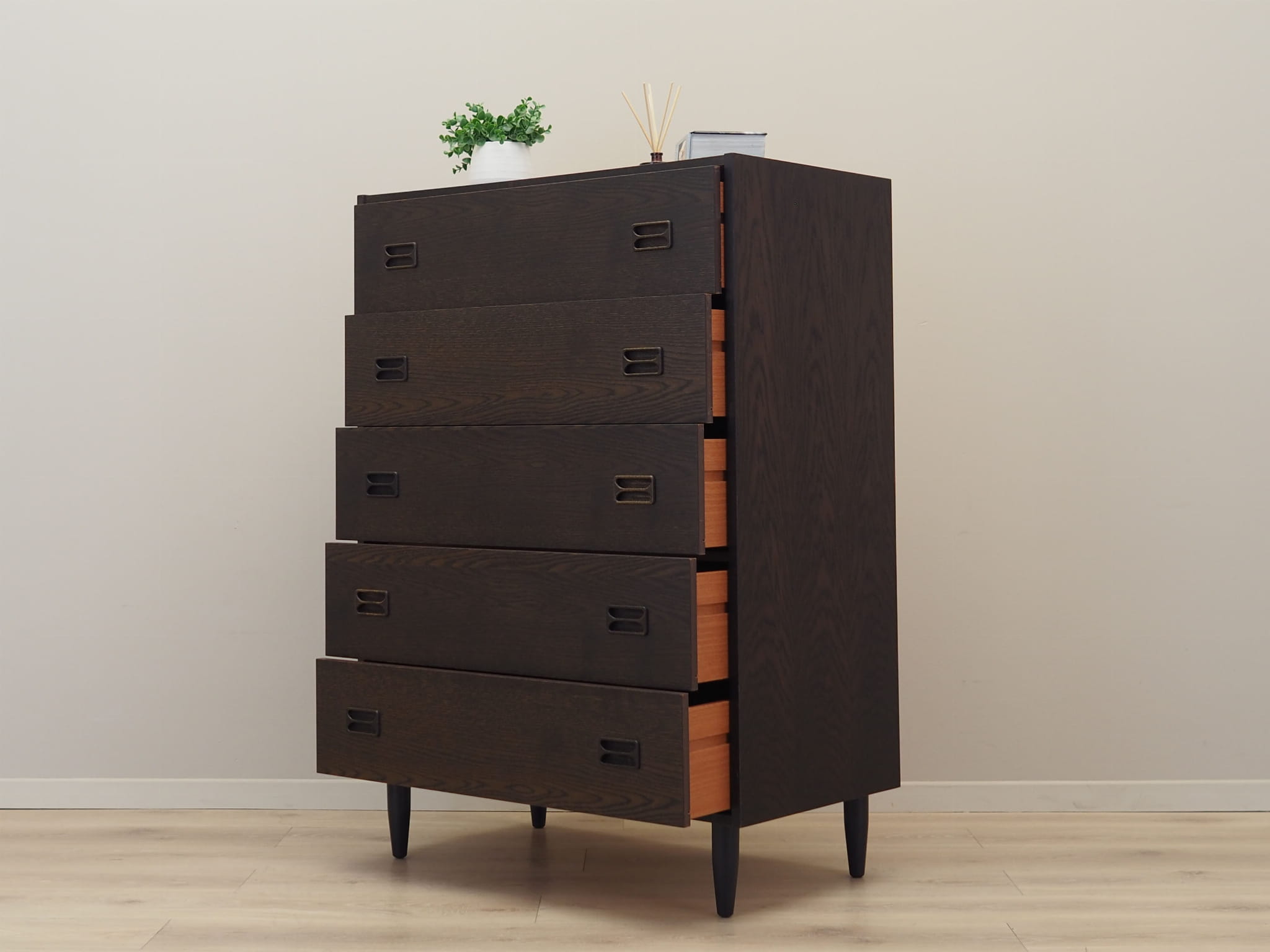 Vintage chest of drawers Oak wood Brown 1970s