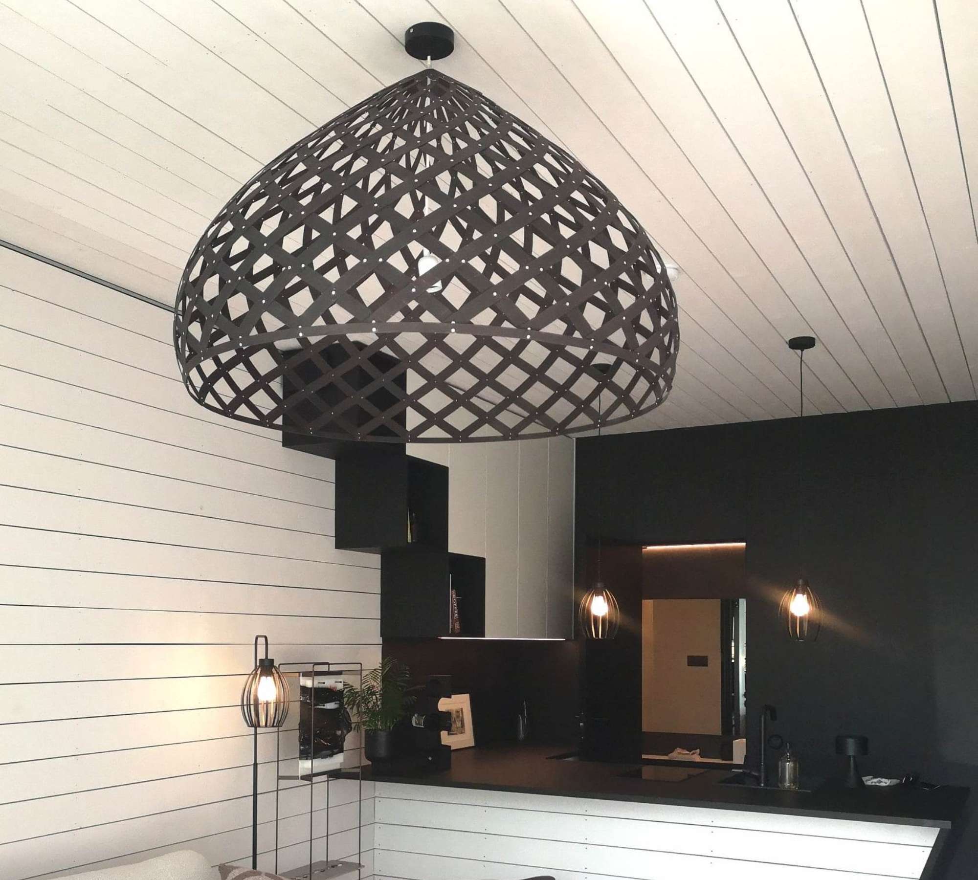 ZOME Deckenleuchte Holz Schwarz