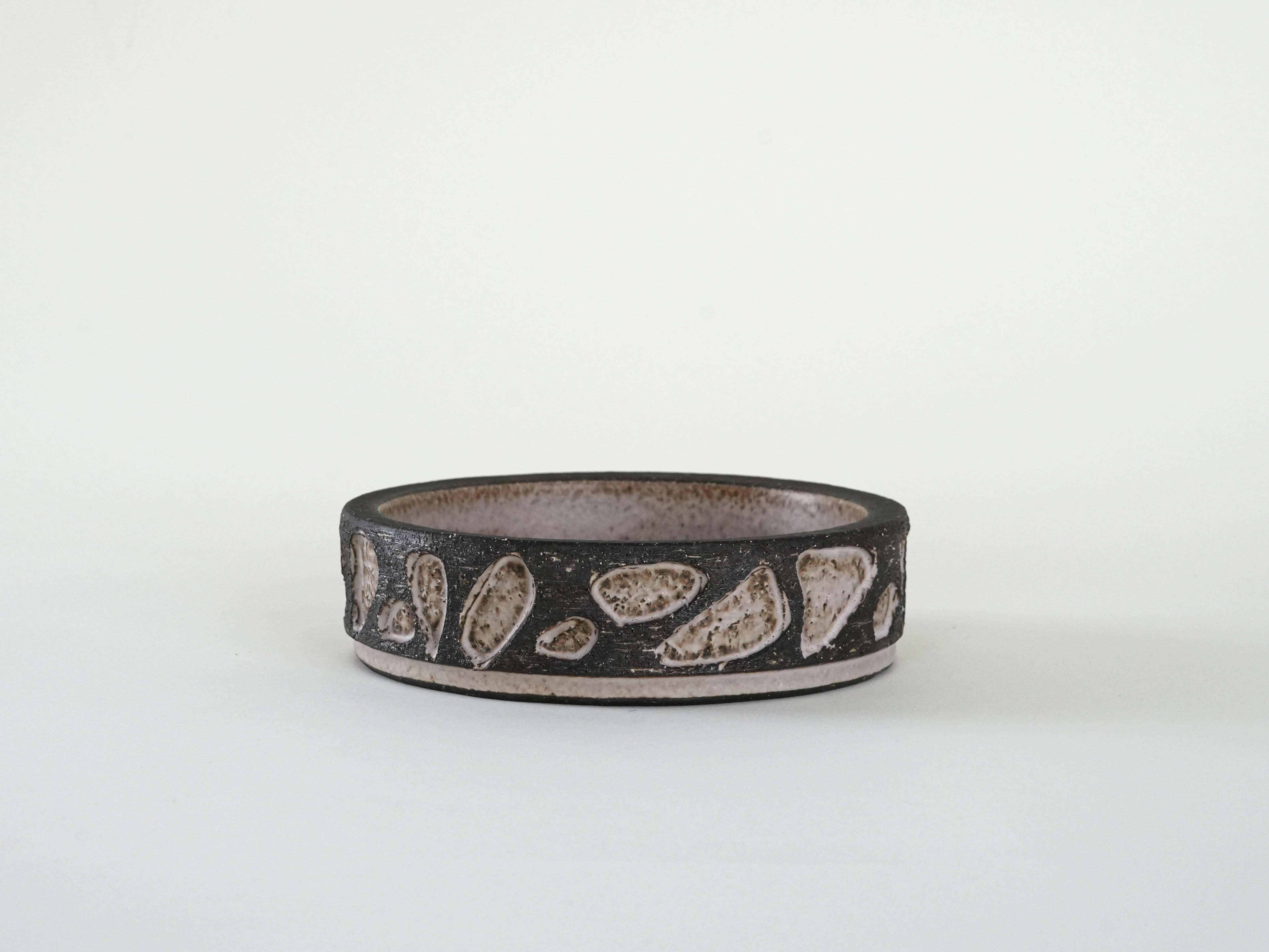 Ceramic bowl natural