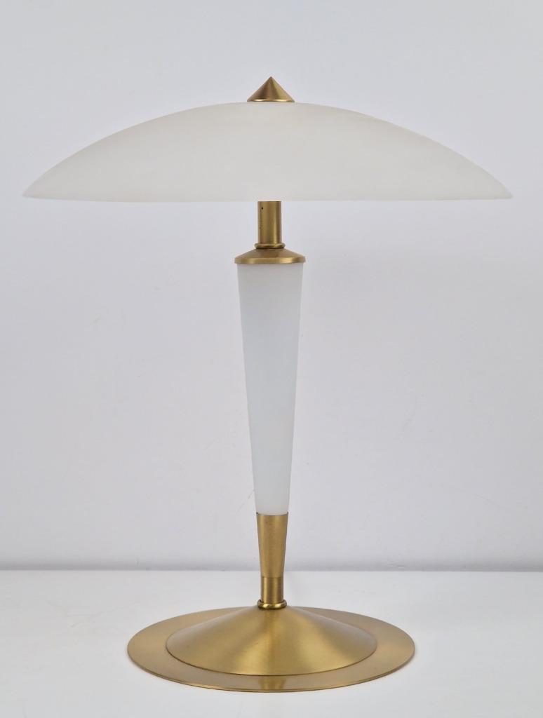 Vintage Tischlampe Milchglas Messing Weiß