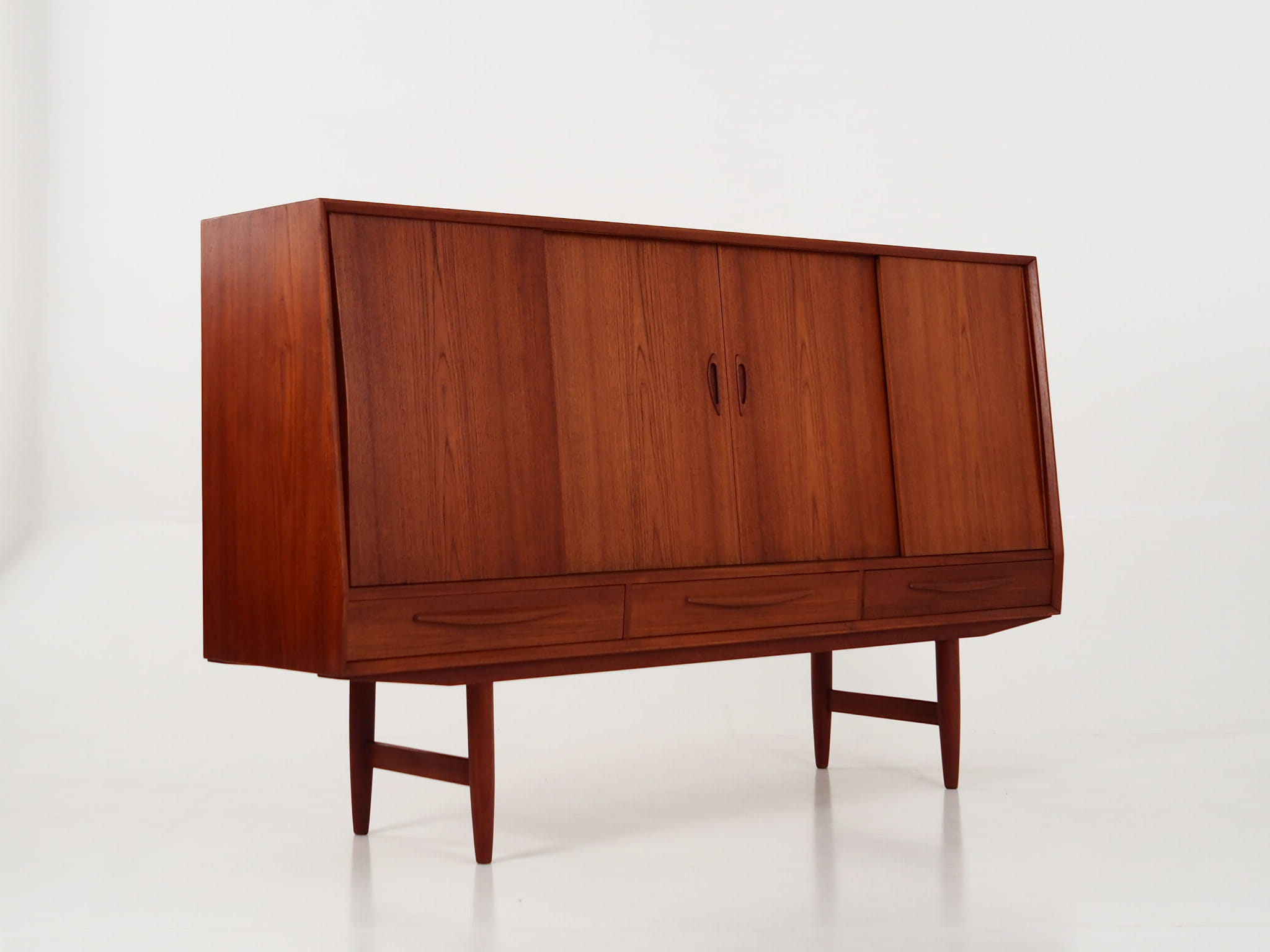 Highboard Teakholz Braun 1970er Jahre