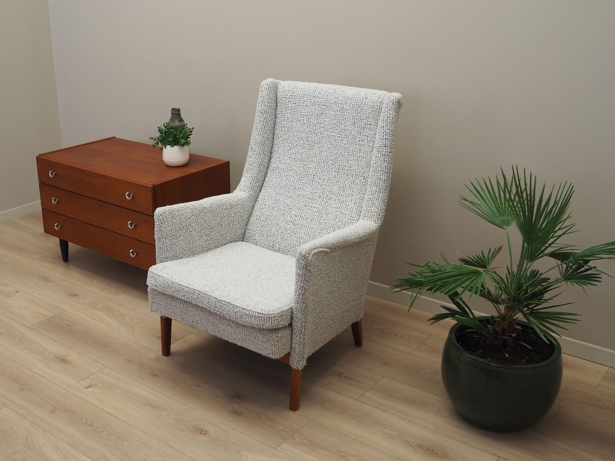 Vintage Sessel Holz Textil Grau 1960er Jahre