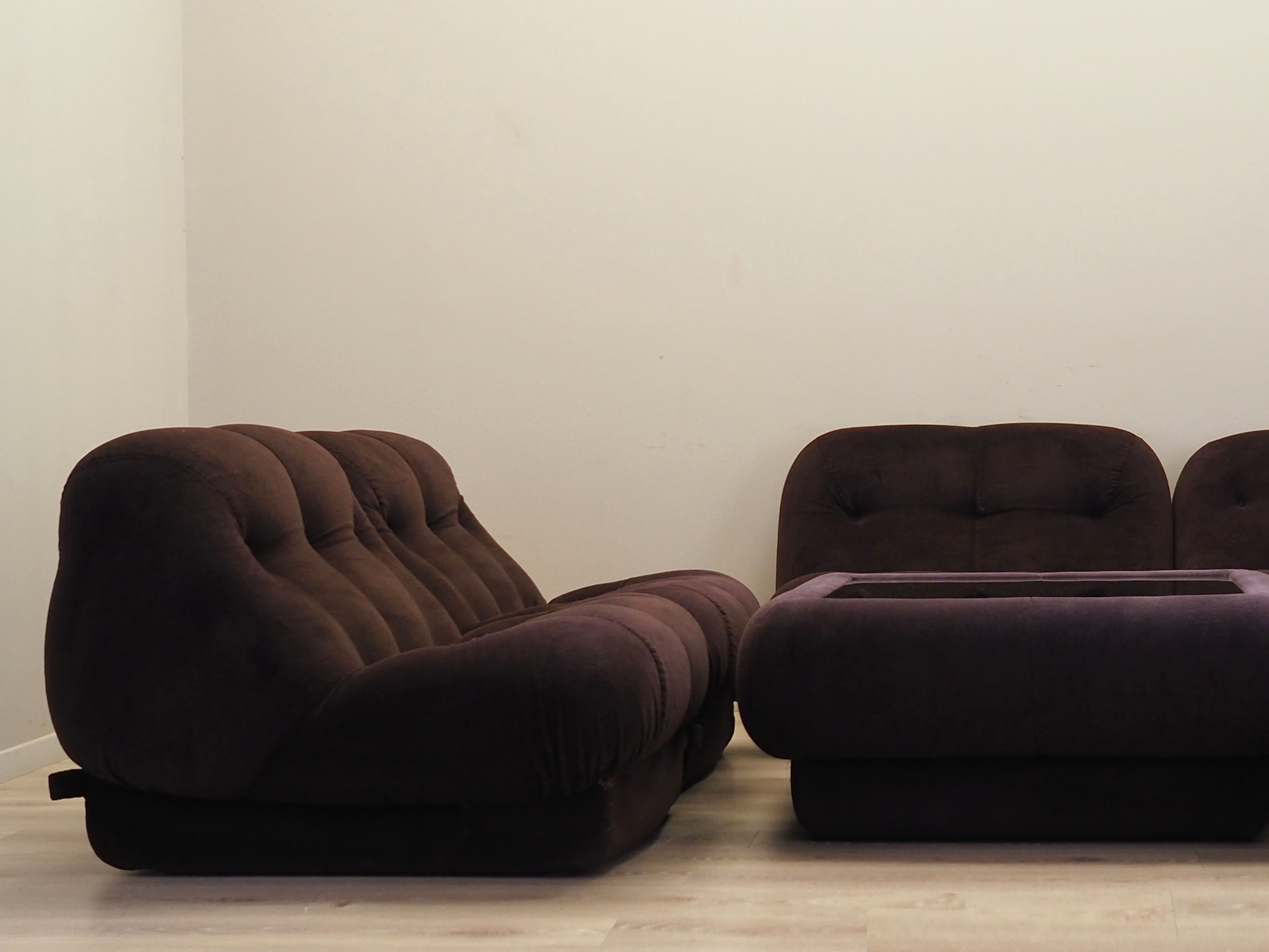 Living room set velvet brown 1970s