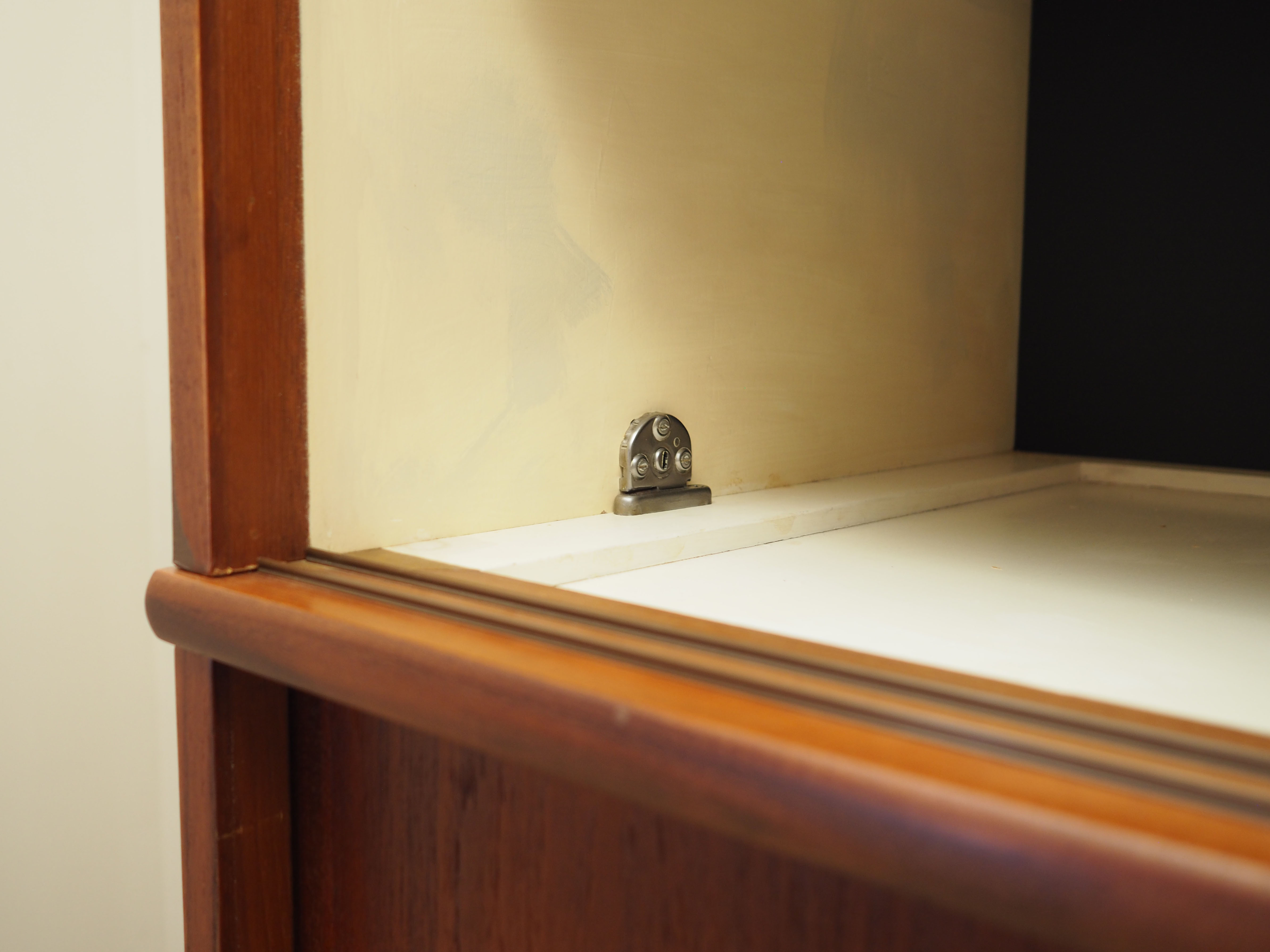 Kleiderschrank Teakholz 1970er Jahre