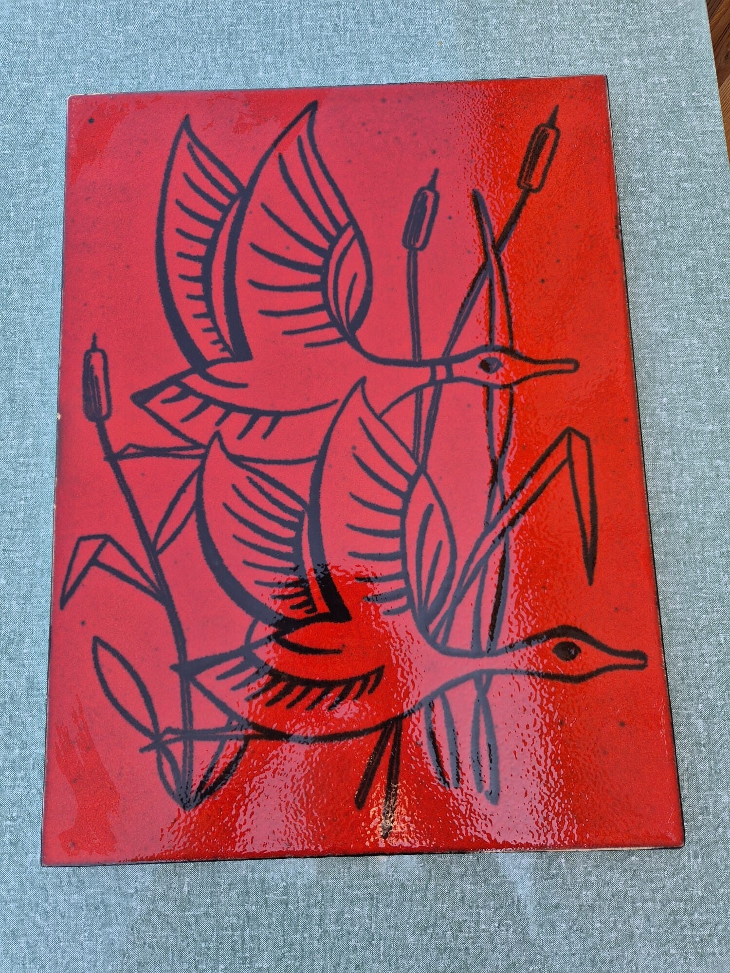 Vintage Wandfliese Keramik Ente Rot Schwarz
