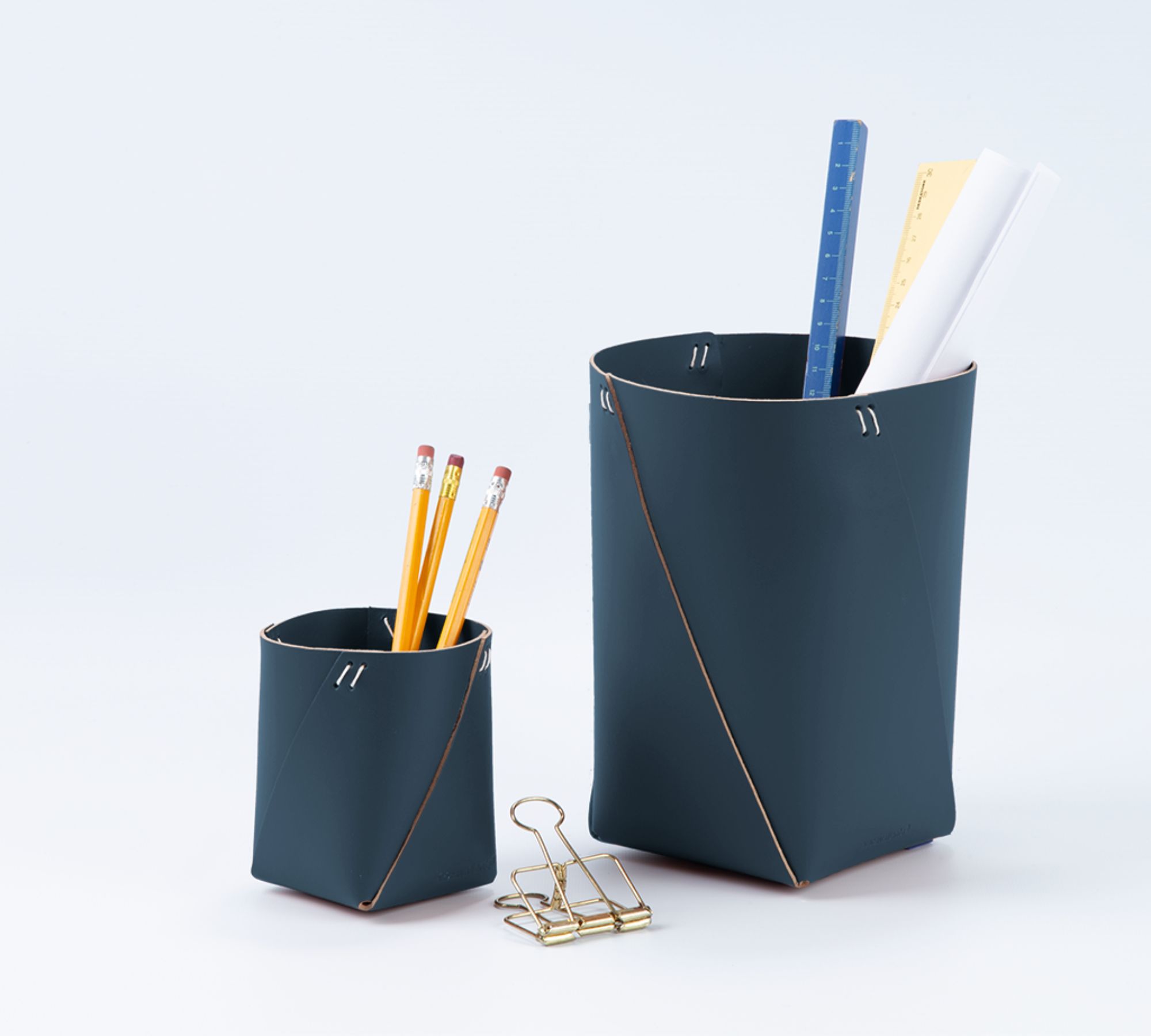 Stiftehalter 100% Recyceltes Leder Blau