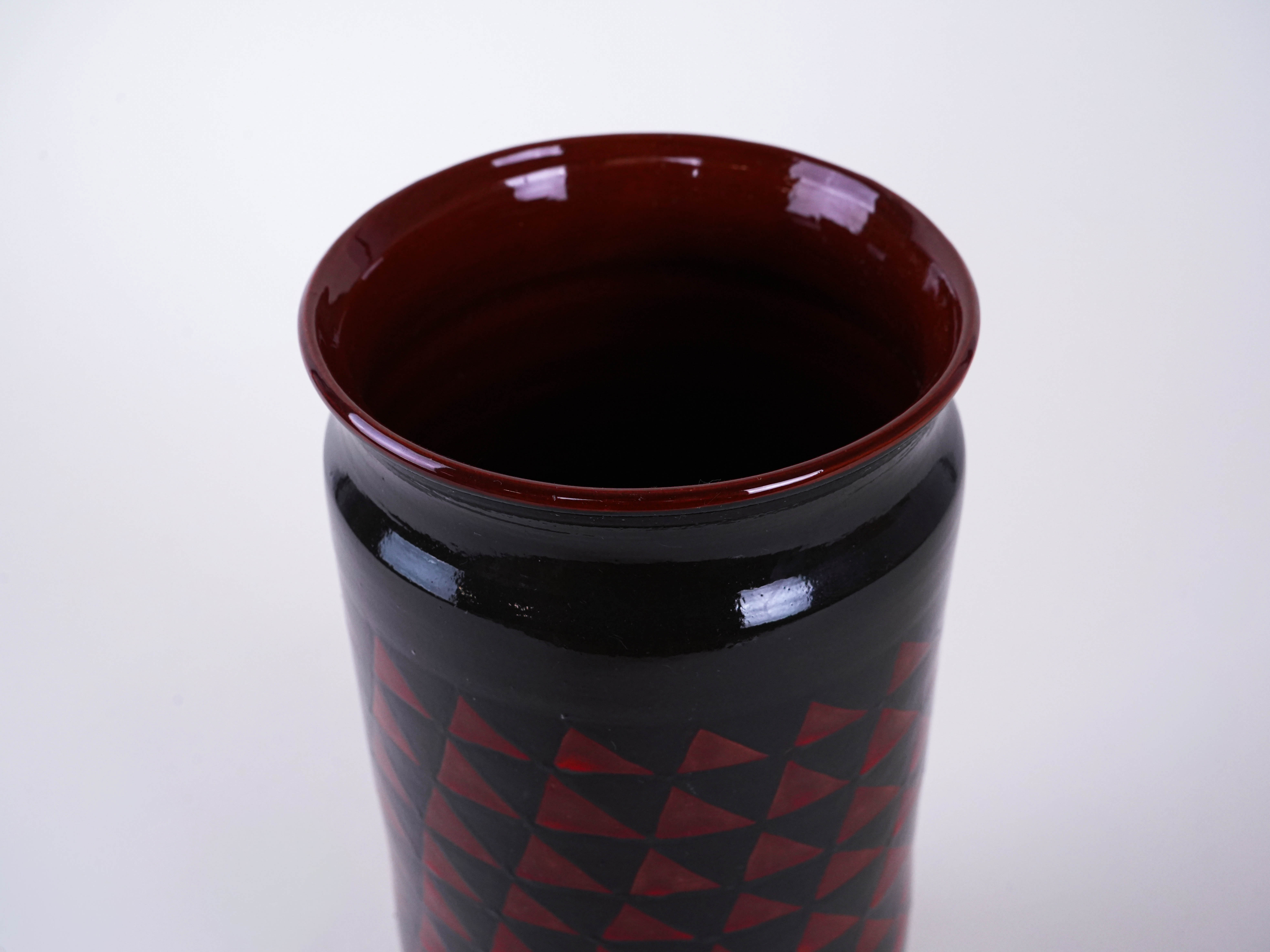 Ceramic vase