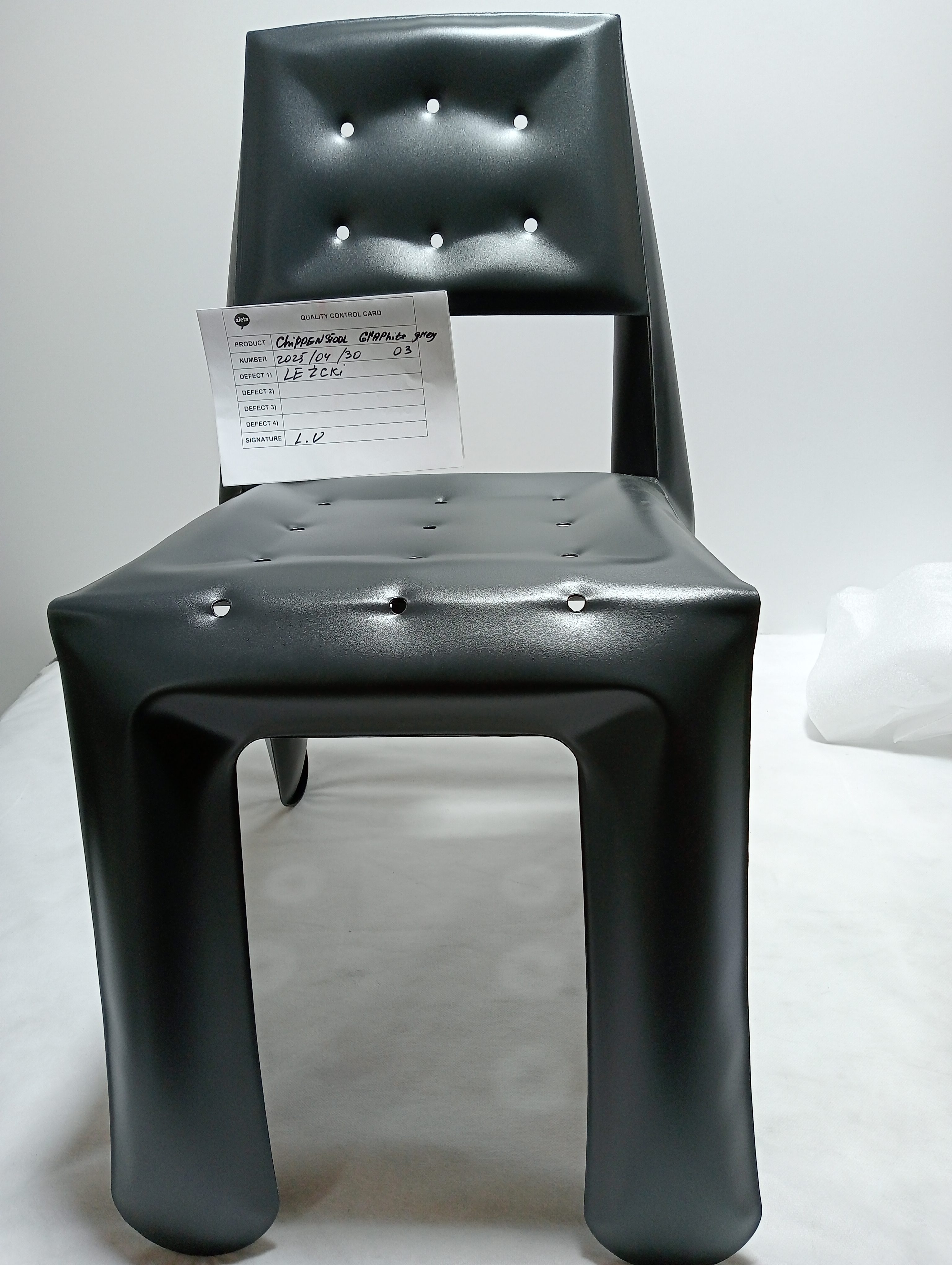 Chippensteel 0.5 Sedia Acciaio Grafite Opaco