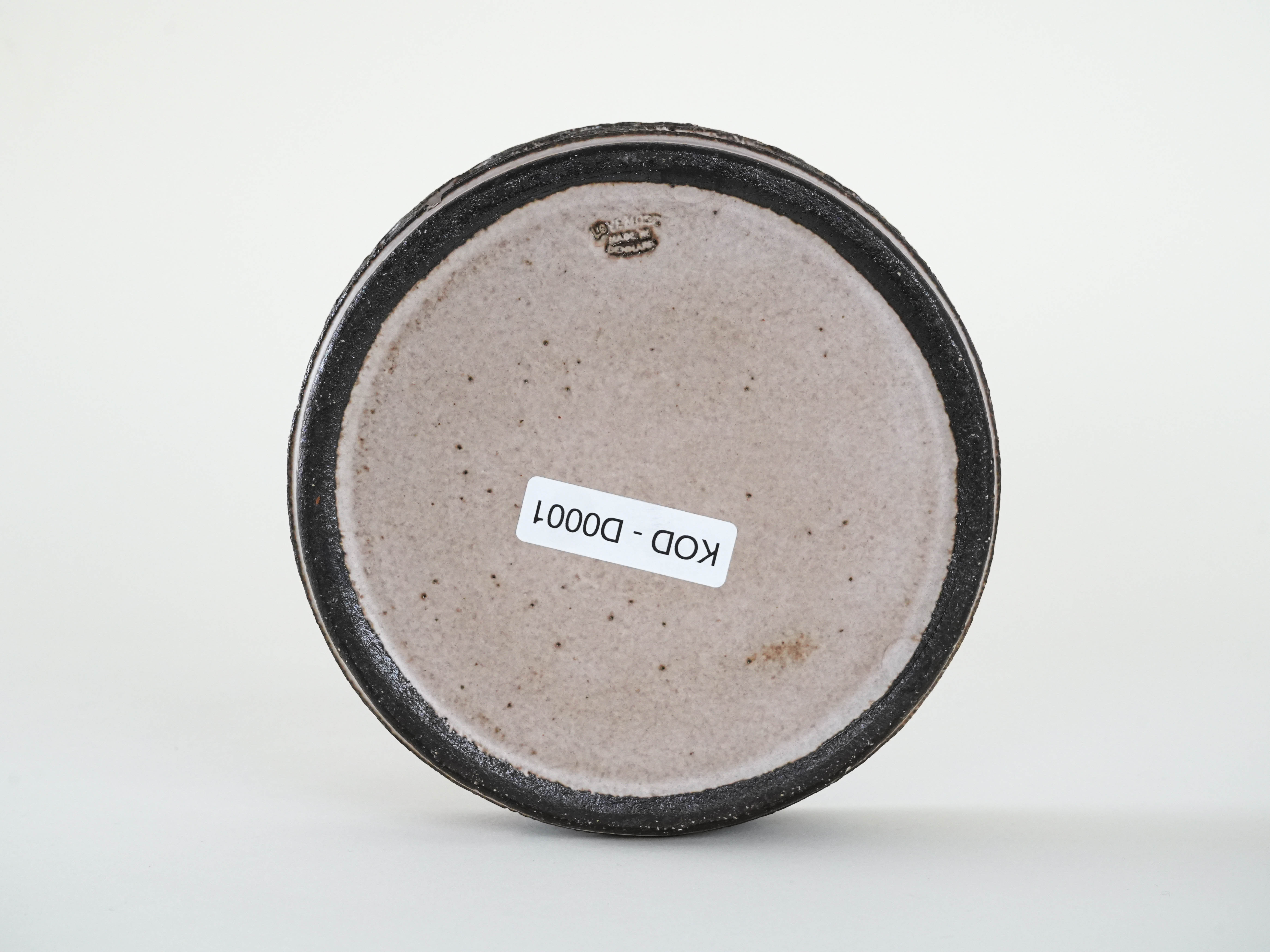 Ceramic bowl natural