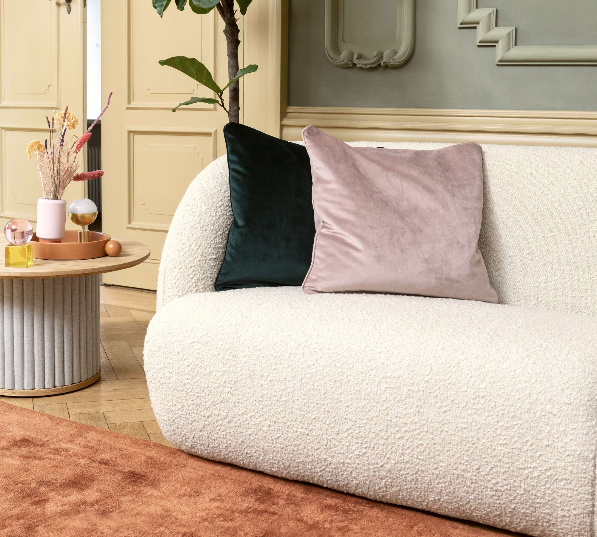 Design Award-Winning Paula Sofa 3-Seater Maya Cream