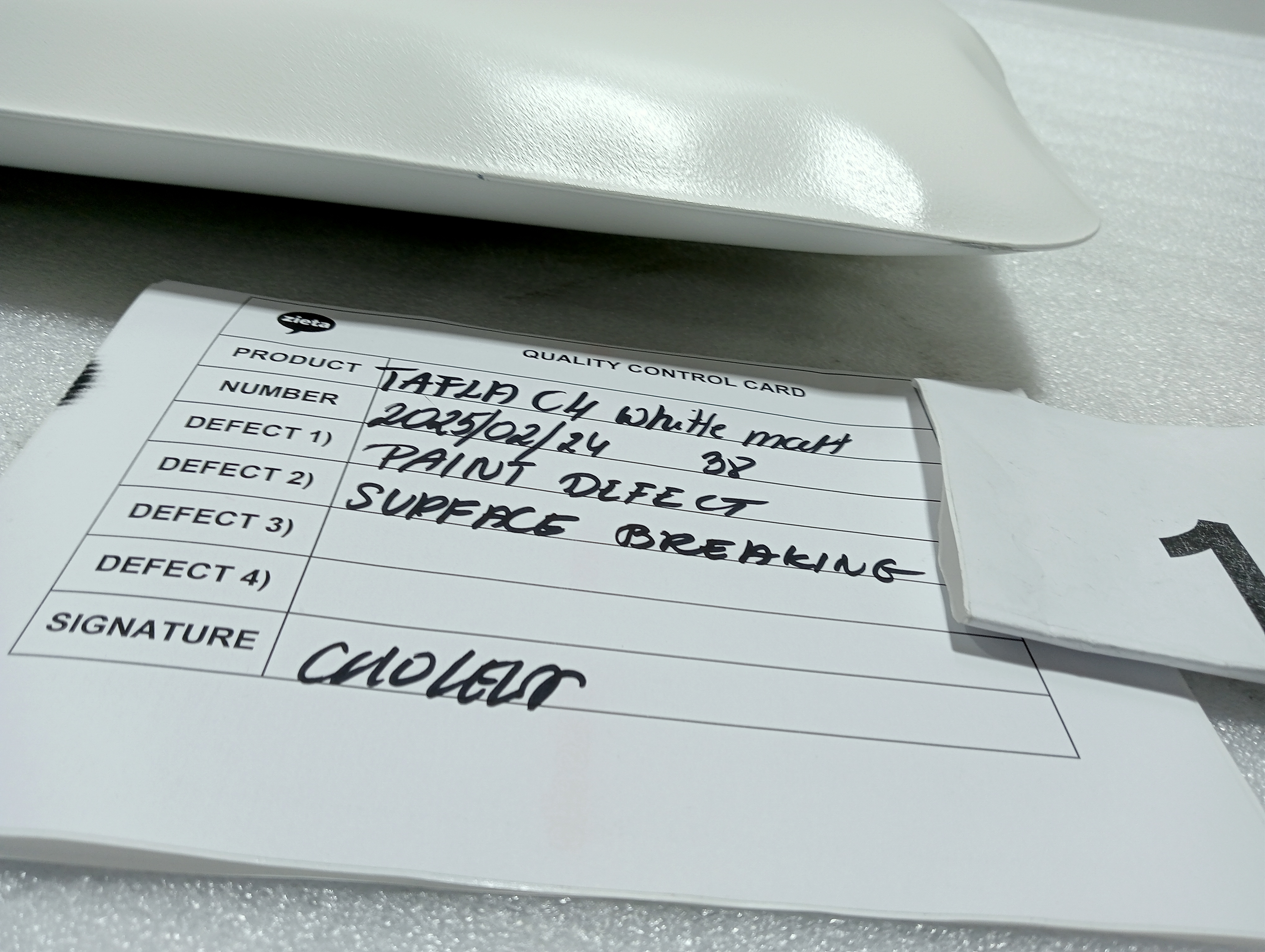 Table Mirror C4 Stainless Steel Candy White Matte