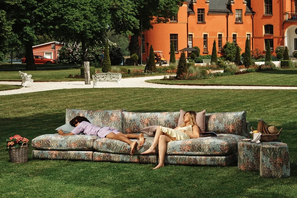 Mammuten Loveseat Print Bloom
