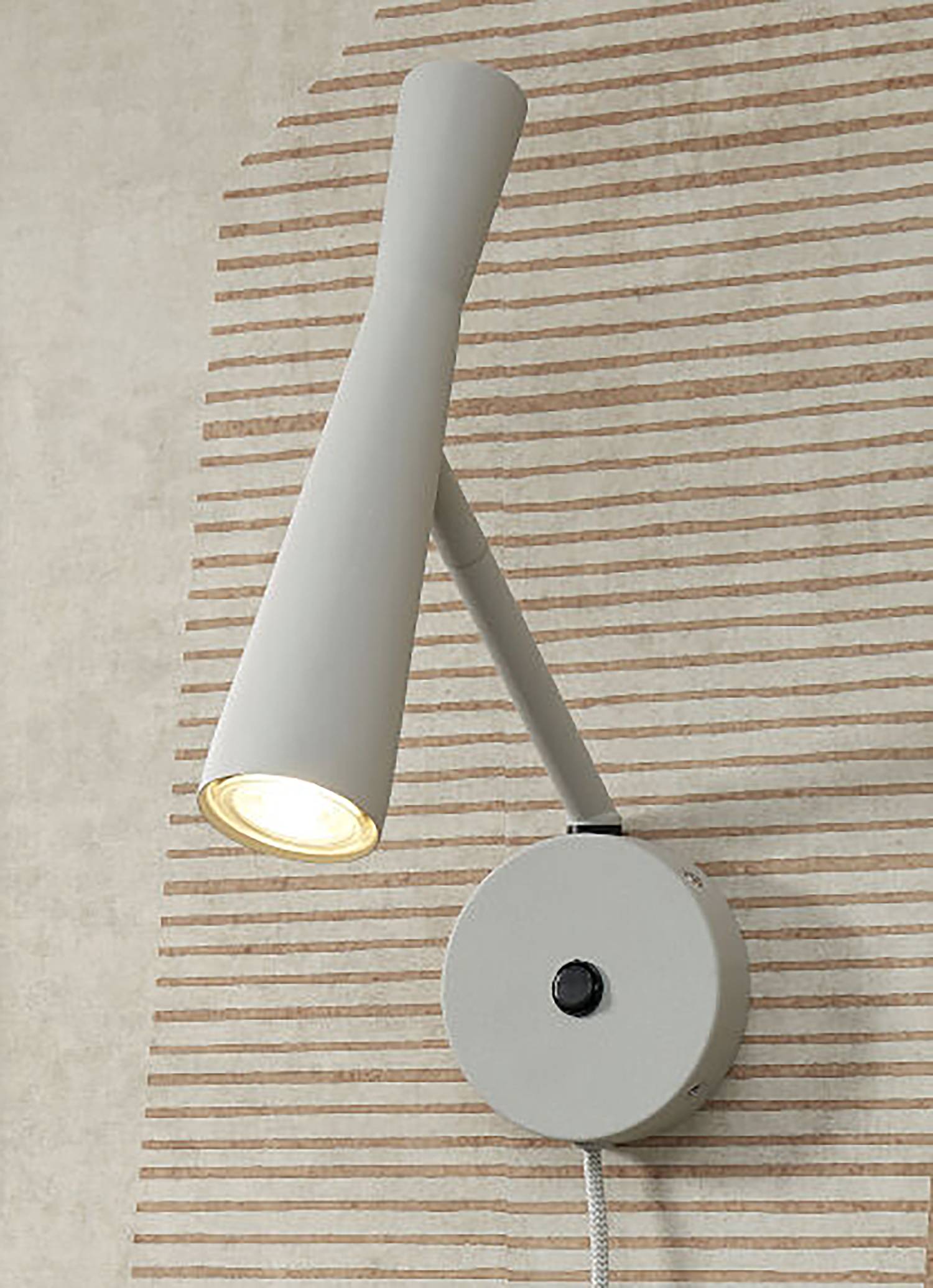 1-Light Bordeaux Wall Lamp Iron Light Grey