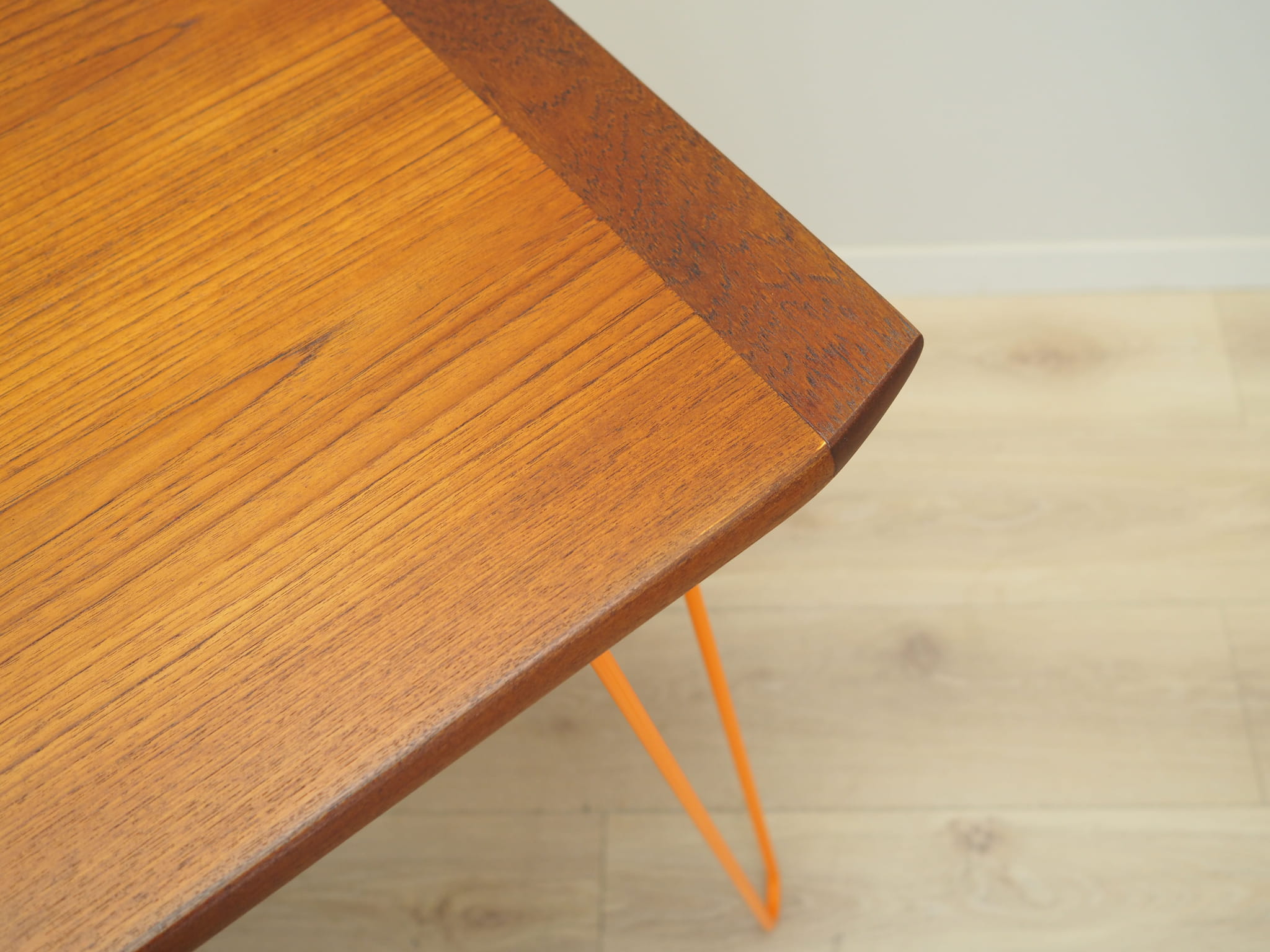 Vintage Schreibtisch Teakholz Metall Braun 1970er Jahre