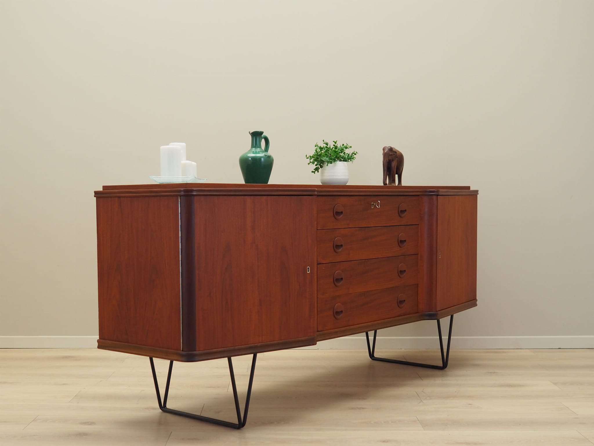 Sideboard Teakholz Braun 1970er Jahre