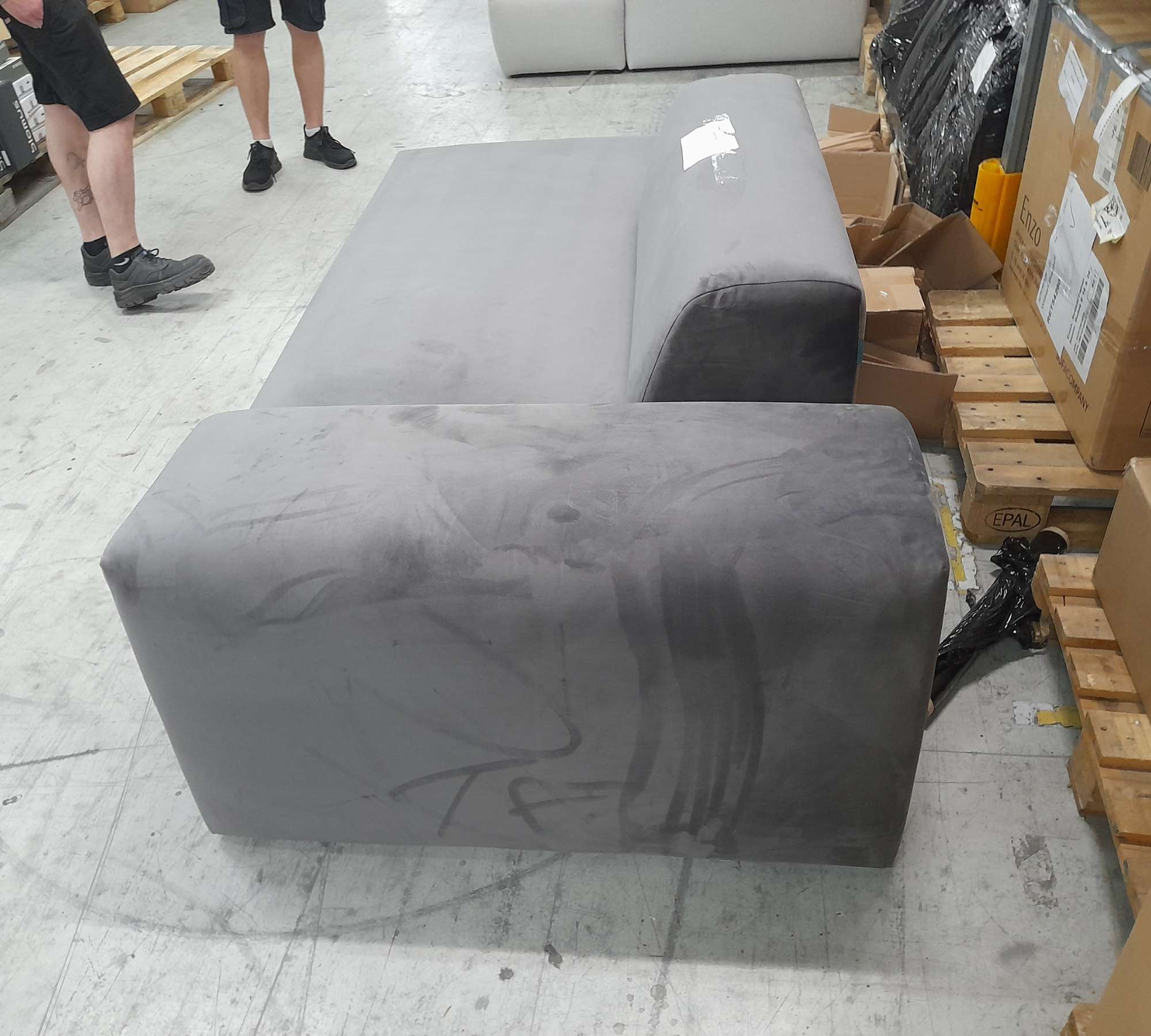 Pyllow Sofa Samt Steingrau