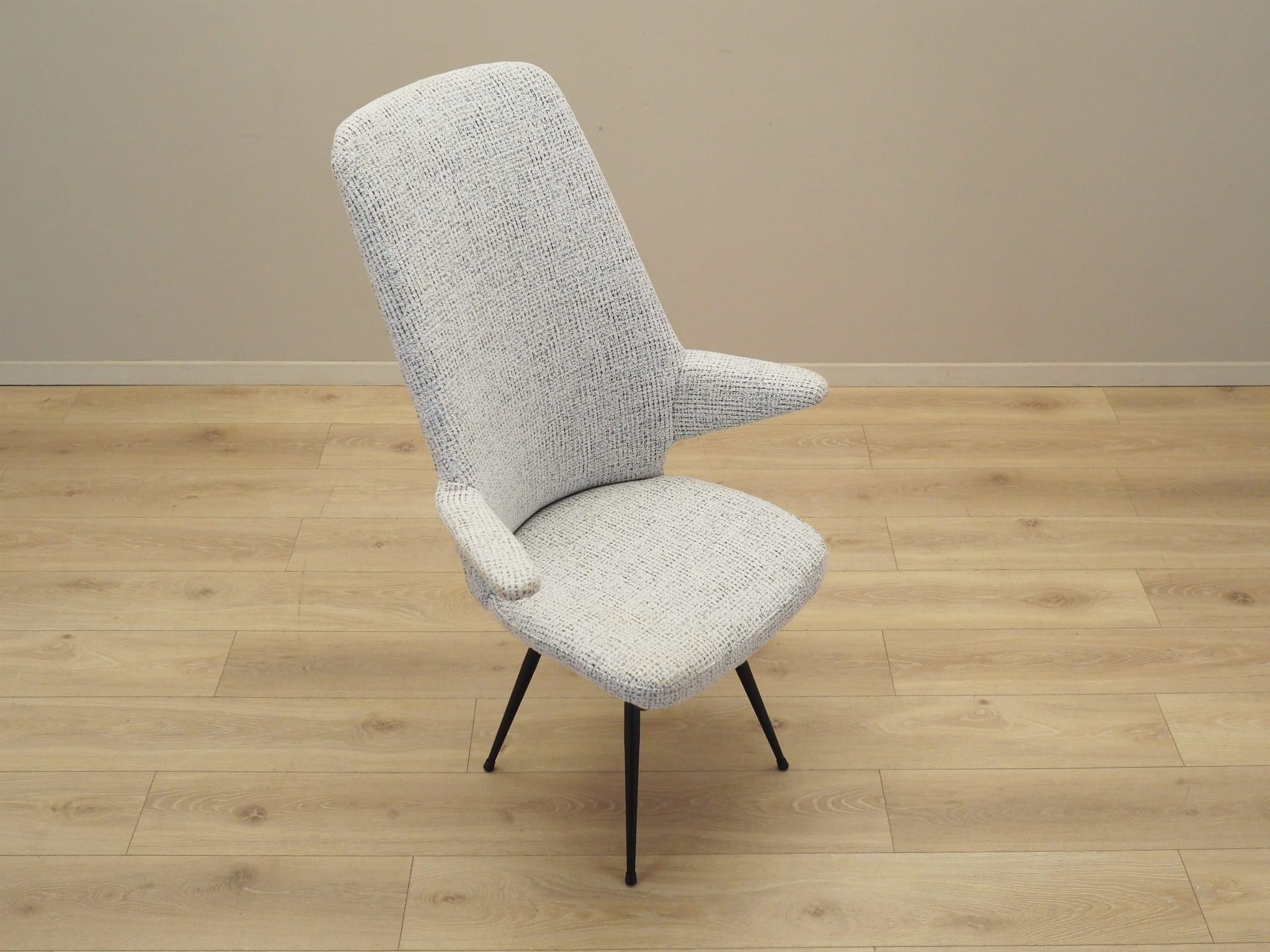 Swivel armchair with armrests 1970s