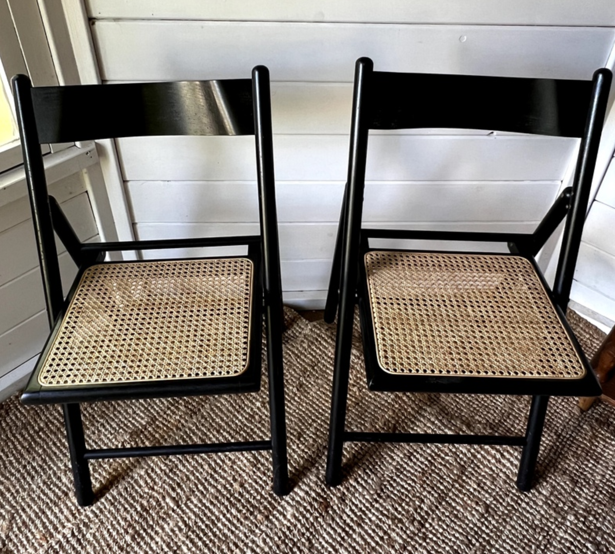 2x Vintage Klappstuhl Rattan Holz Schwarz 1980er Jahre