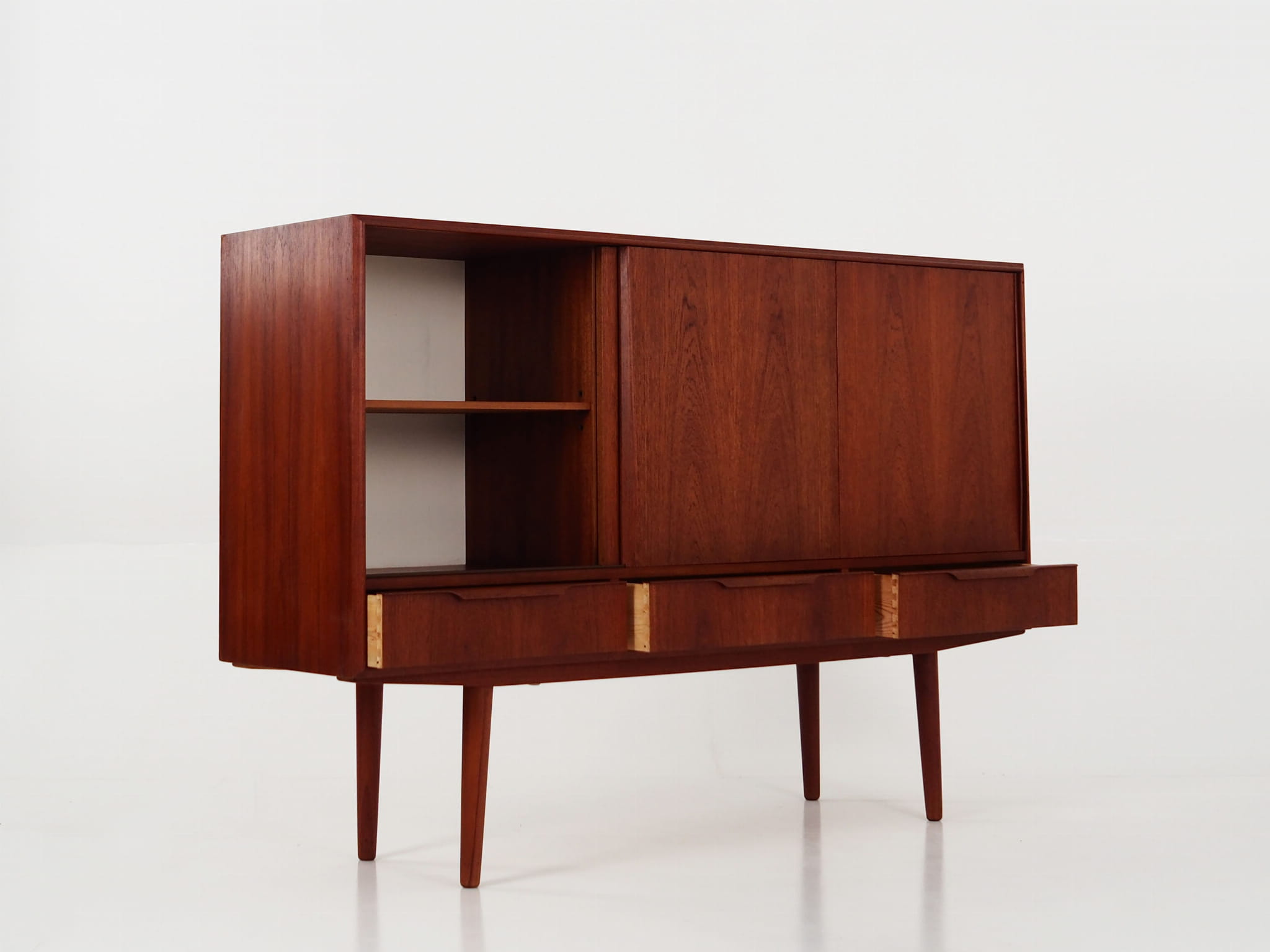 Highboard Teakholz Braun 1960er Jahre