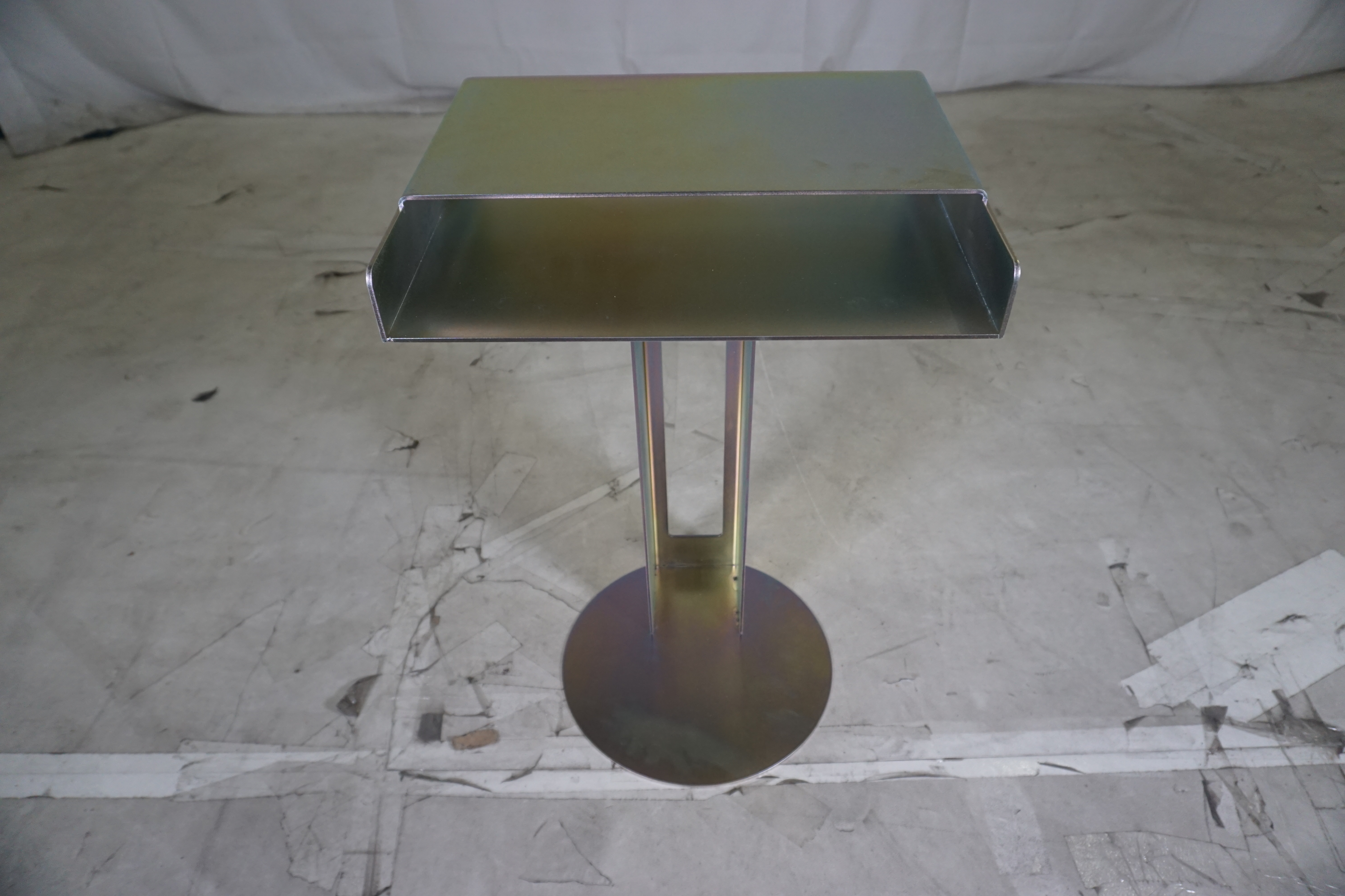 Meta Beistelltisch Stahl Pulverbeschichtet Yellow Chromate