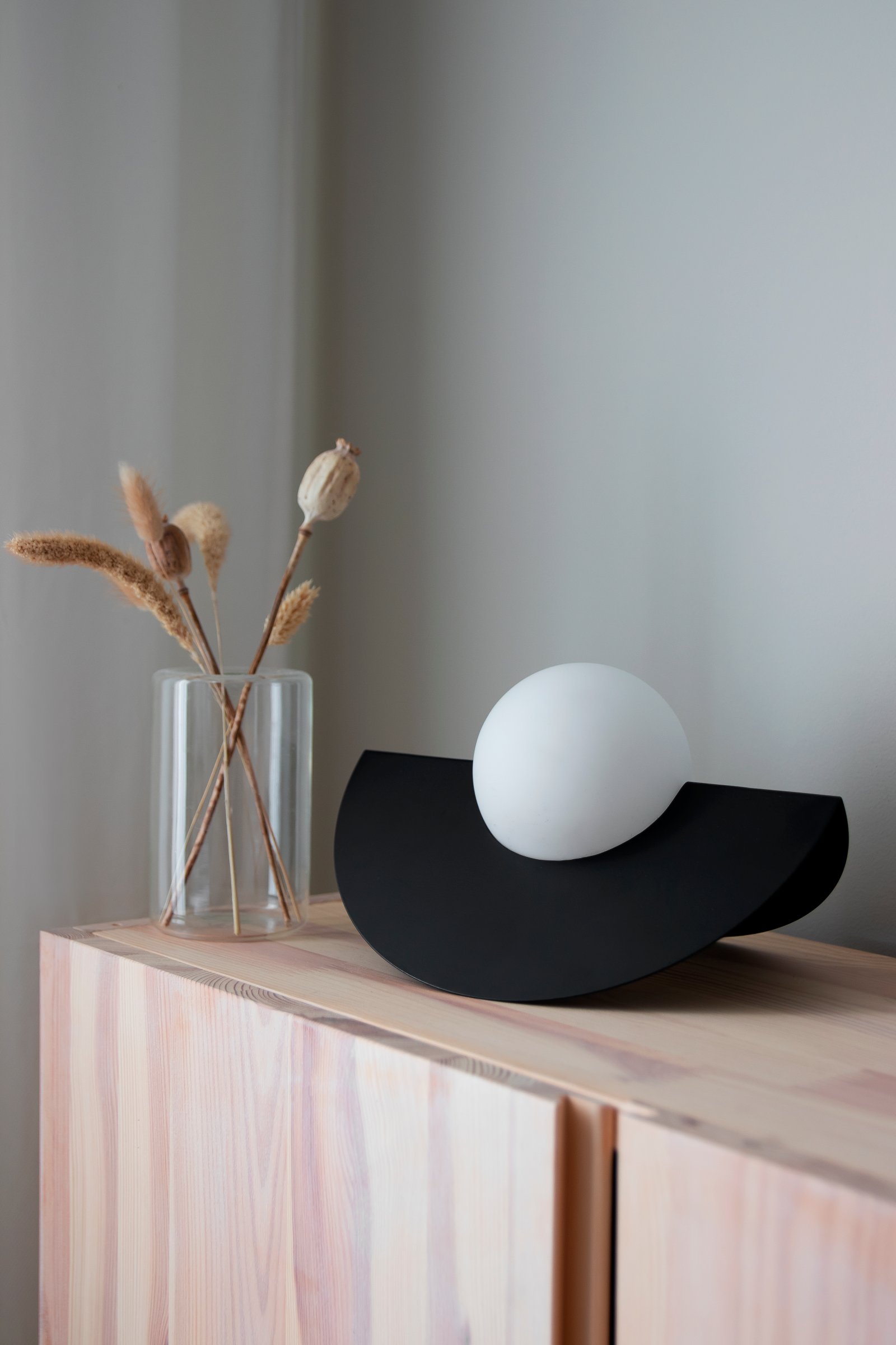 Roccia Table Lamp Black