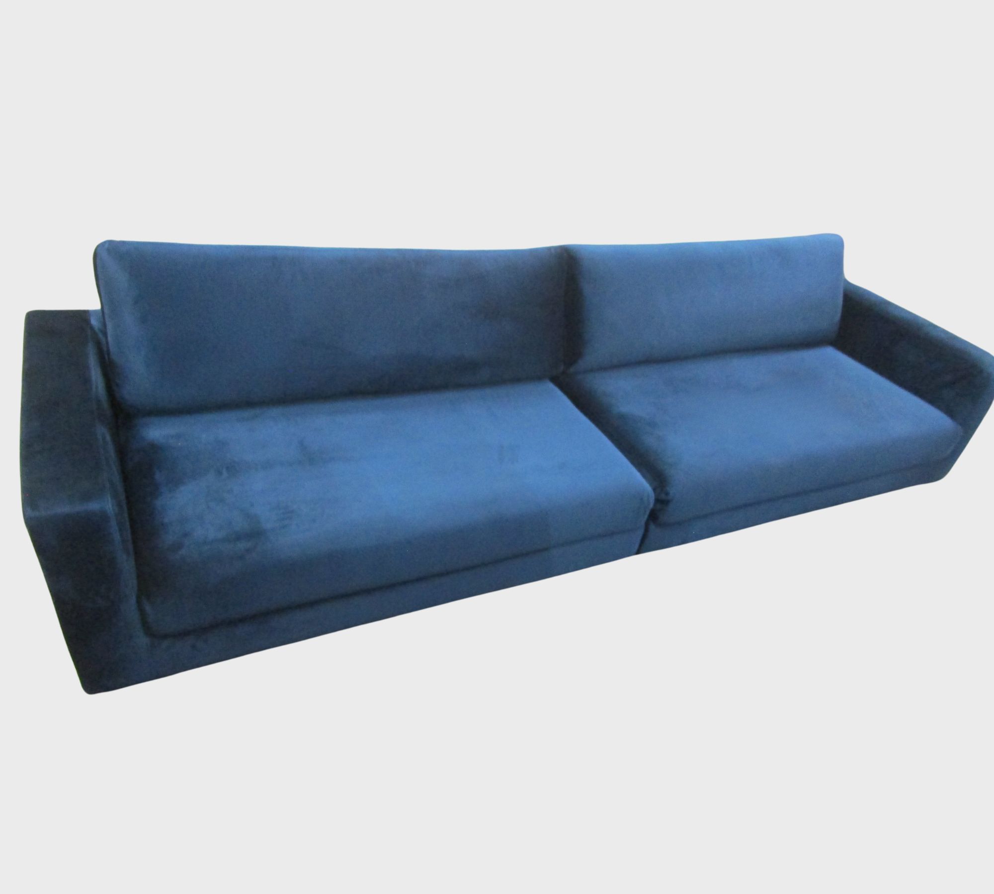 Douglas Sofa 4-Sitzer Velour Lux Petro