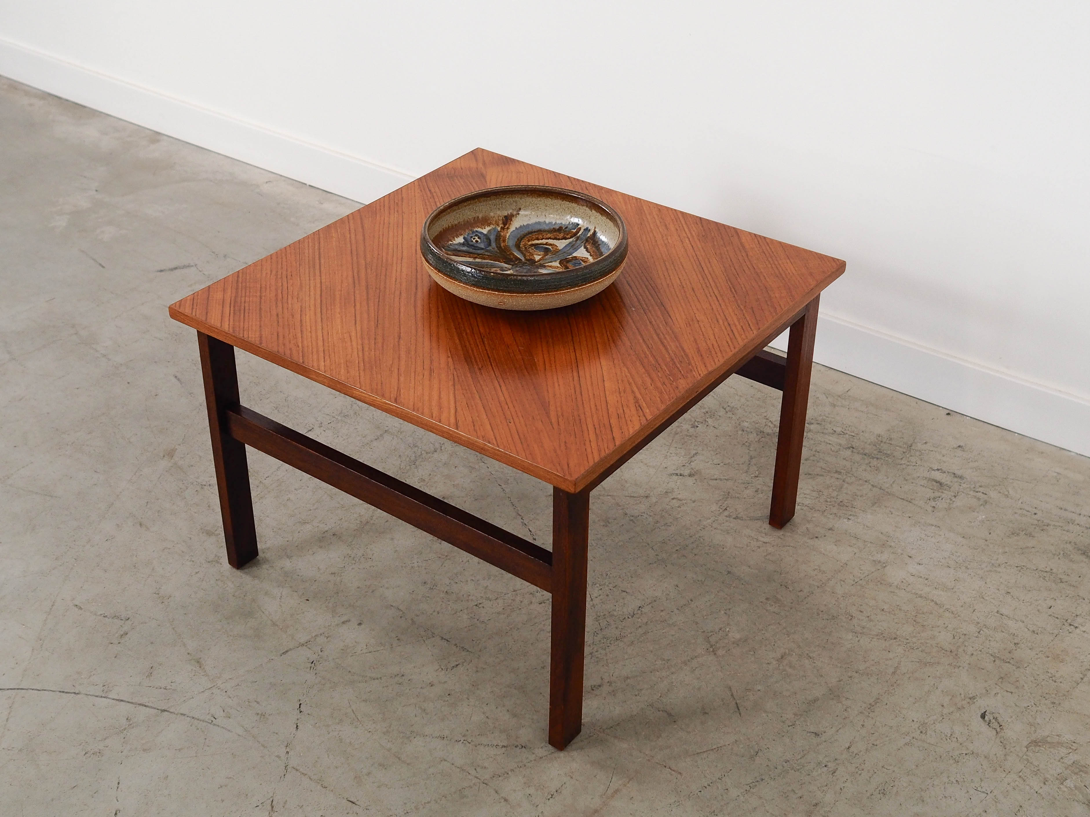 Coffee Table Mahogany Brown