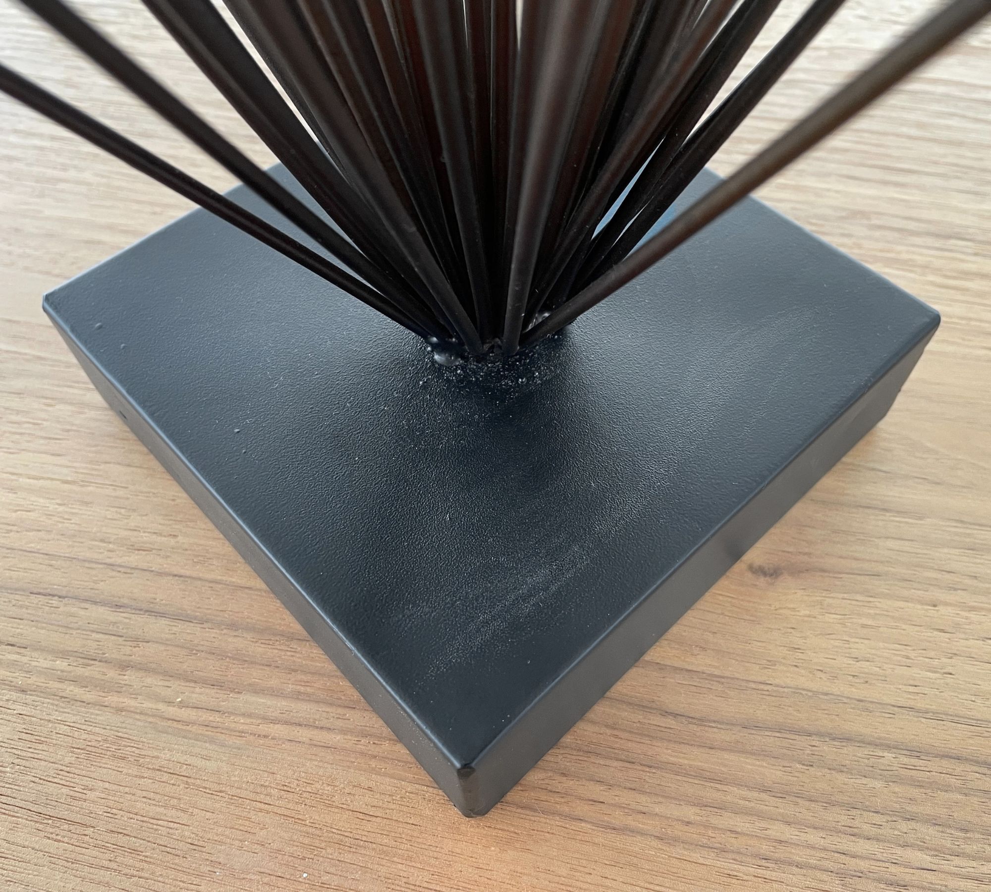 Designobjekt Metall Schwarz