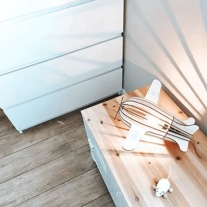 Antoine Baladeuse Tischlampe Flugzeug Holz