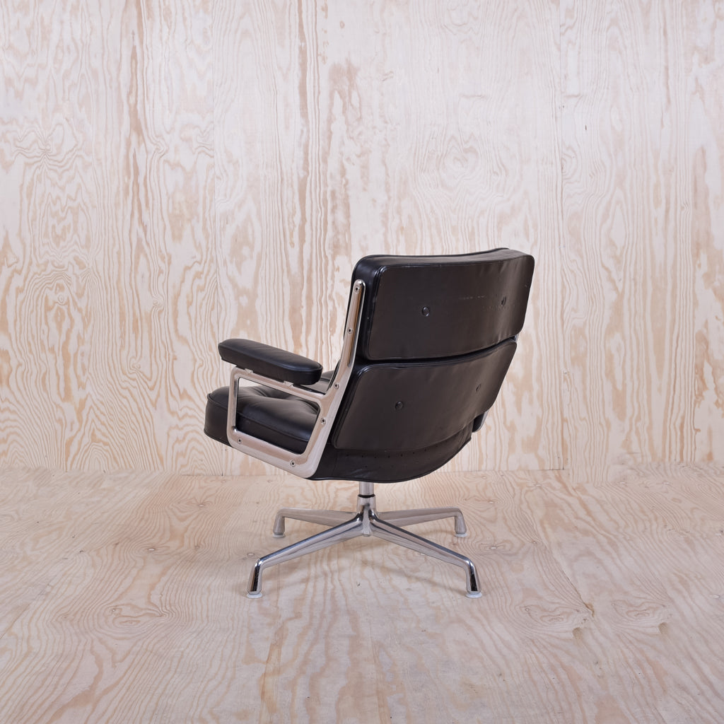 Lobby Chair ES 108 Schwarz Leder