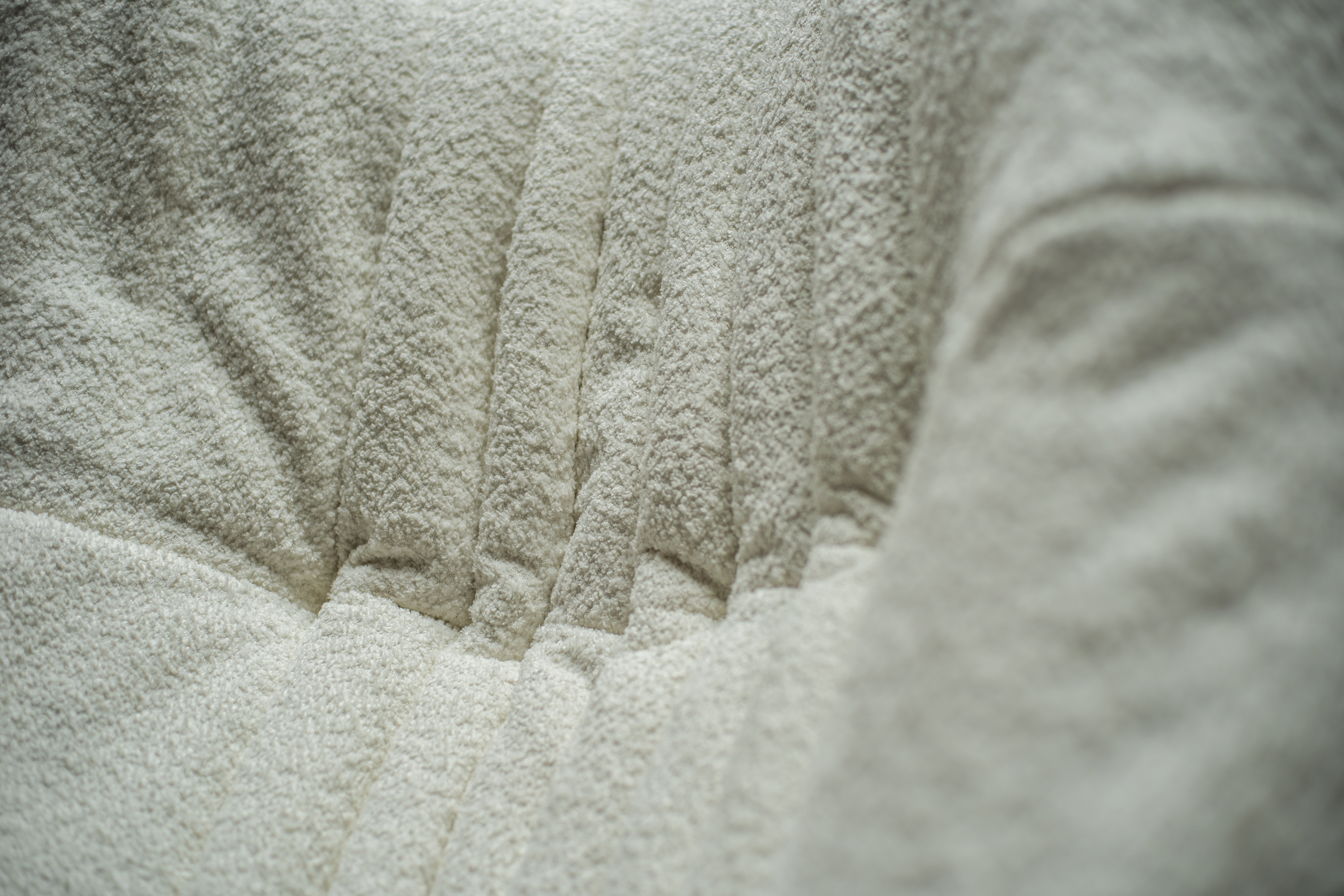 Togo Sofa 3-seater Bouclé White