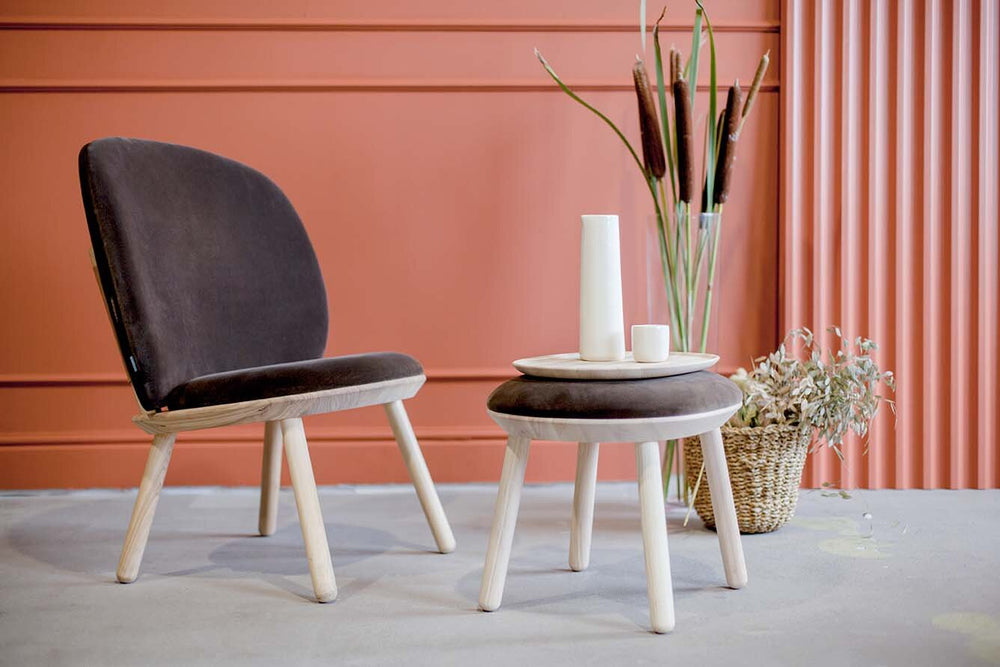 Naïve Hocker Eschenholz Leder Schwarz
