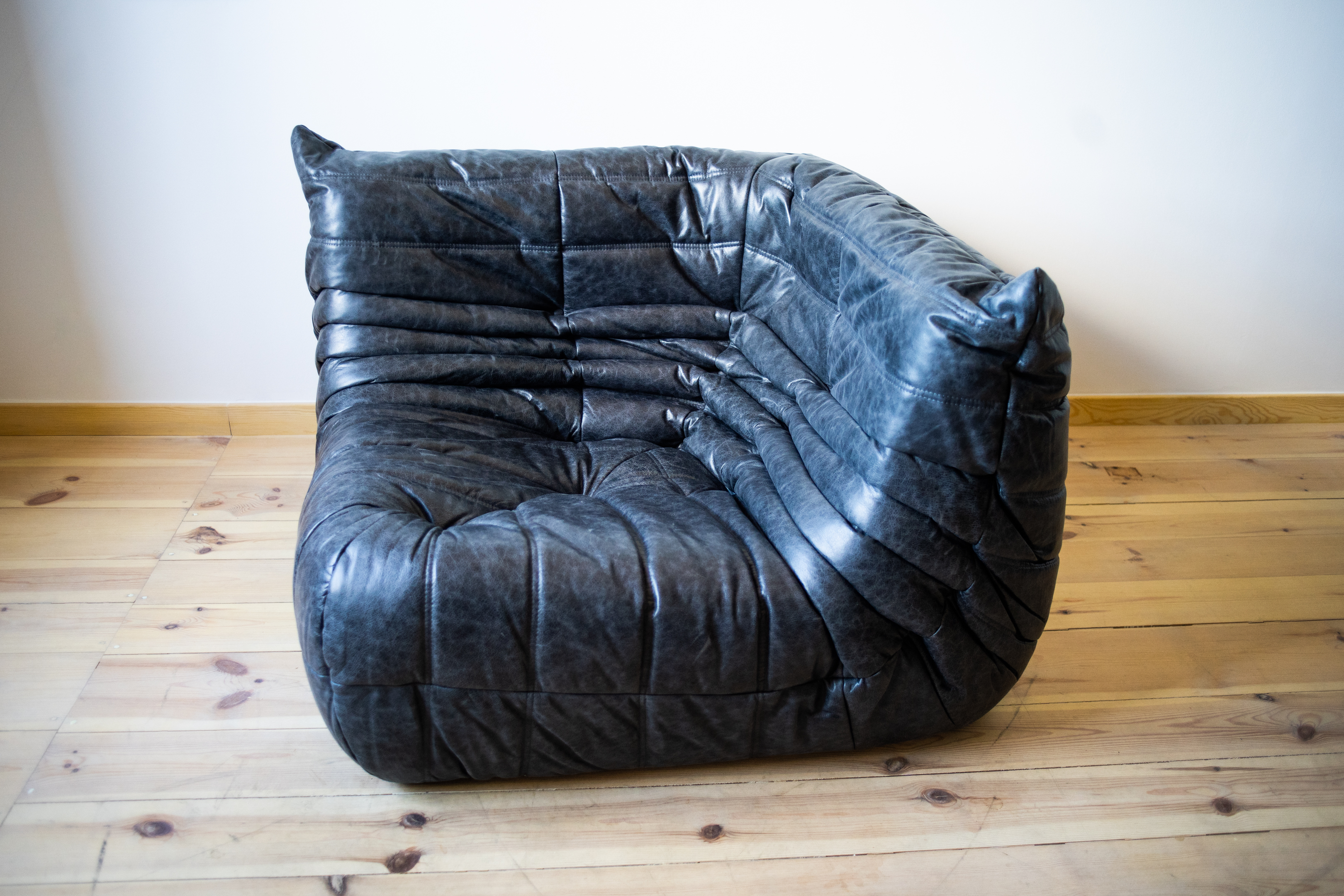 Togo Ecksofa Pull-Up-Leder Schwarz