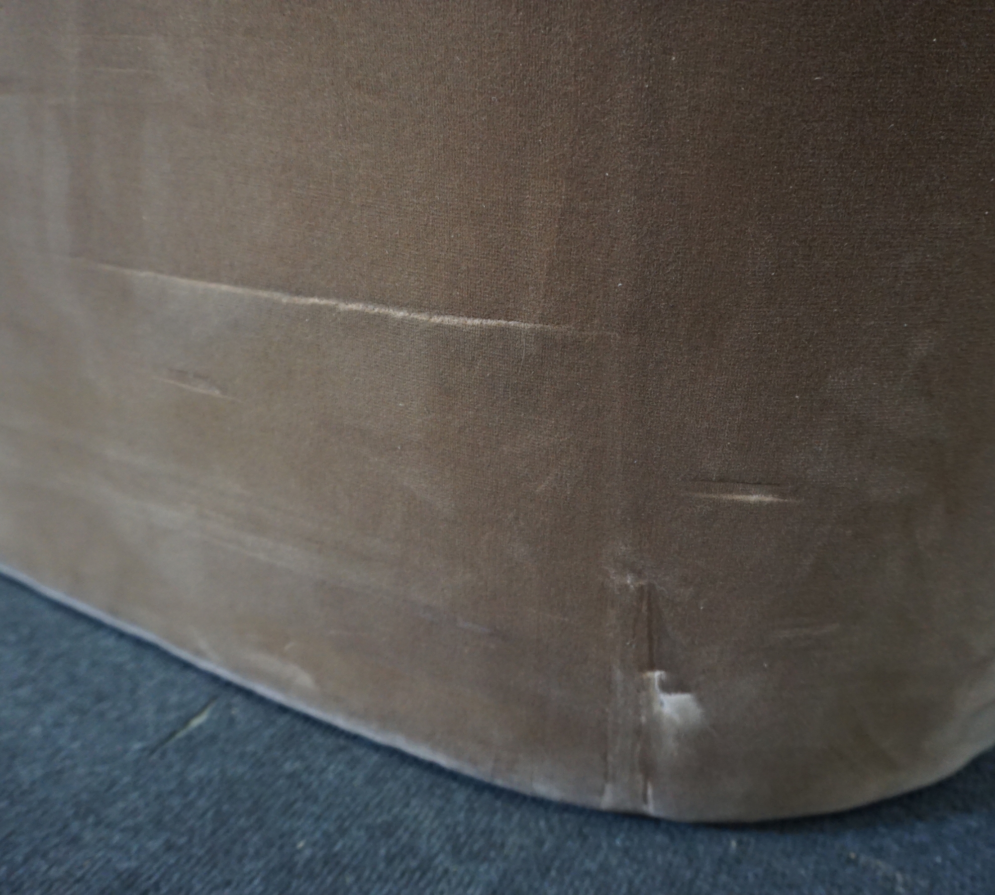 Loafer SC23 Sessel Samt Marron