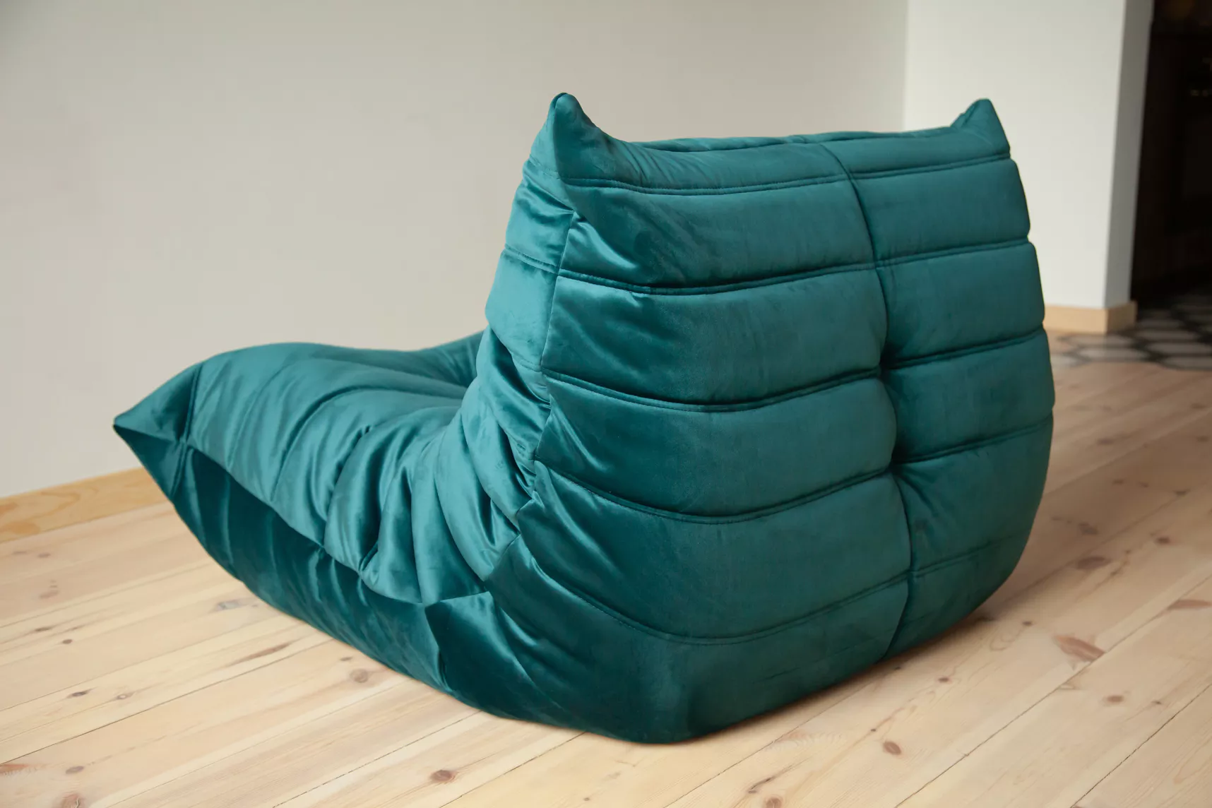 Togo armchair velvet petrol