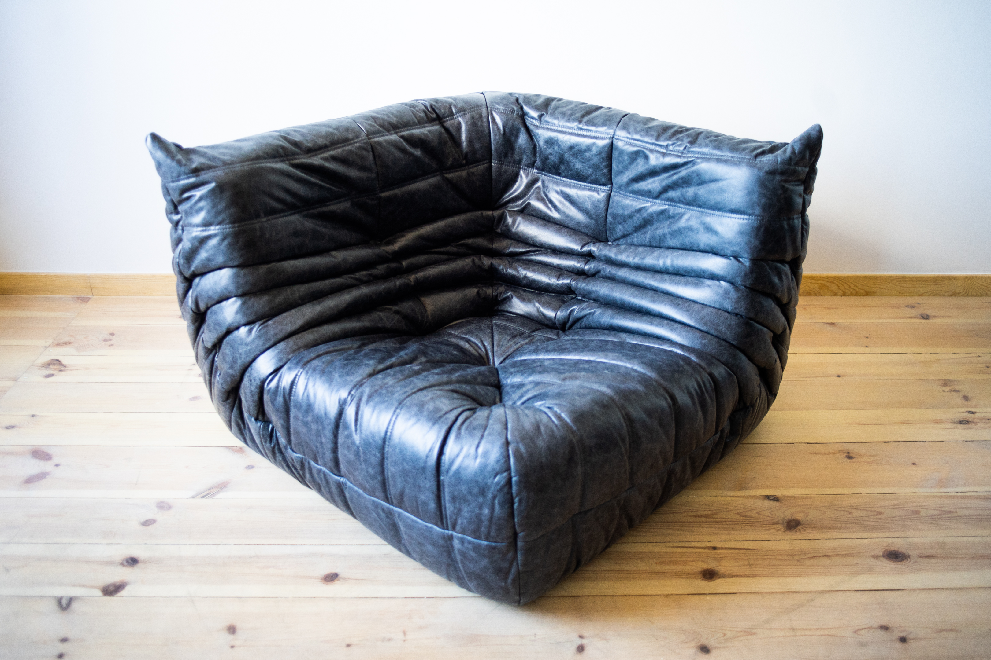 Togo Ecksofa Pull-Up-Leder Schwarz