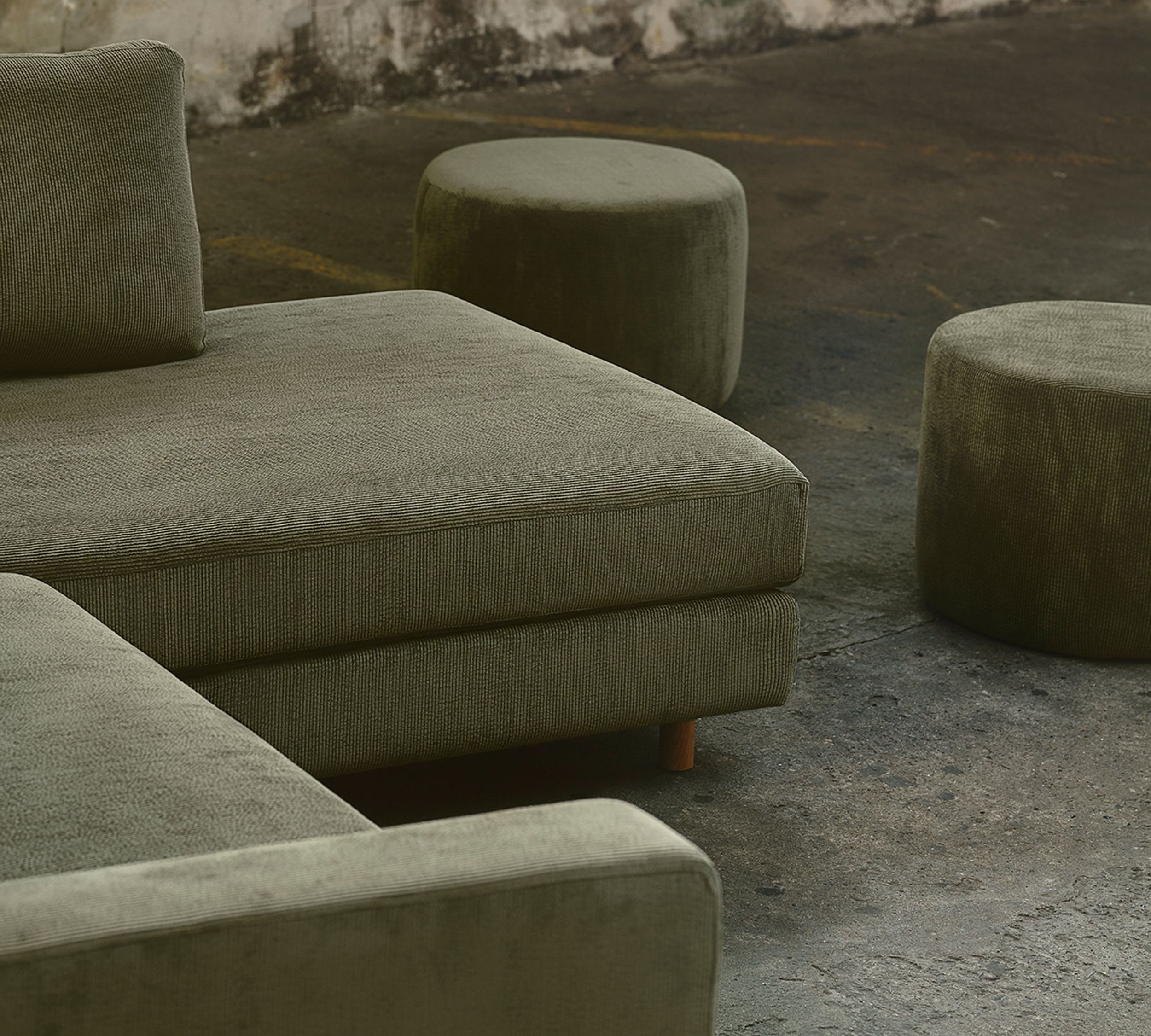 Douglas Sofa Récamiere Rechts Free Sage Kordstoff