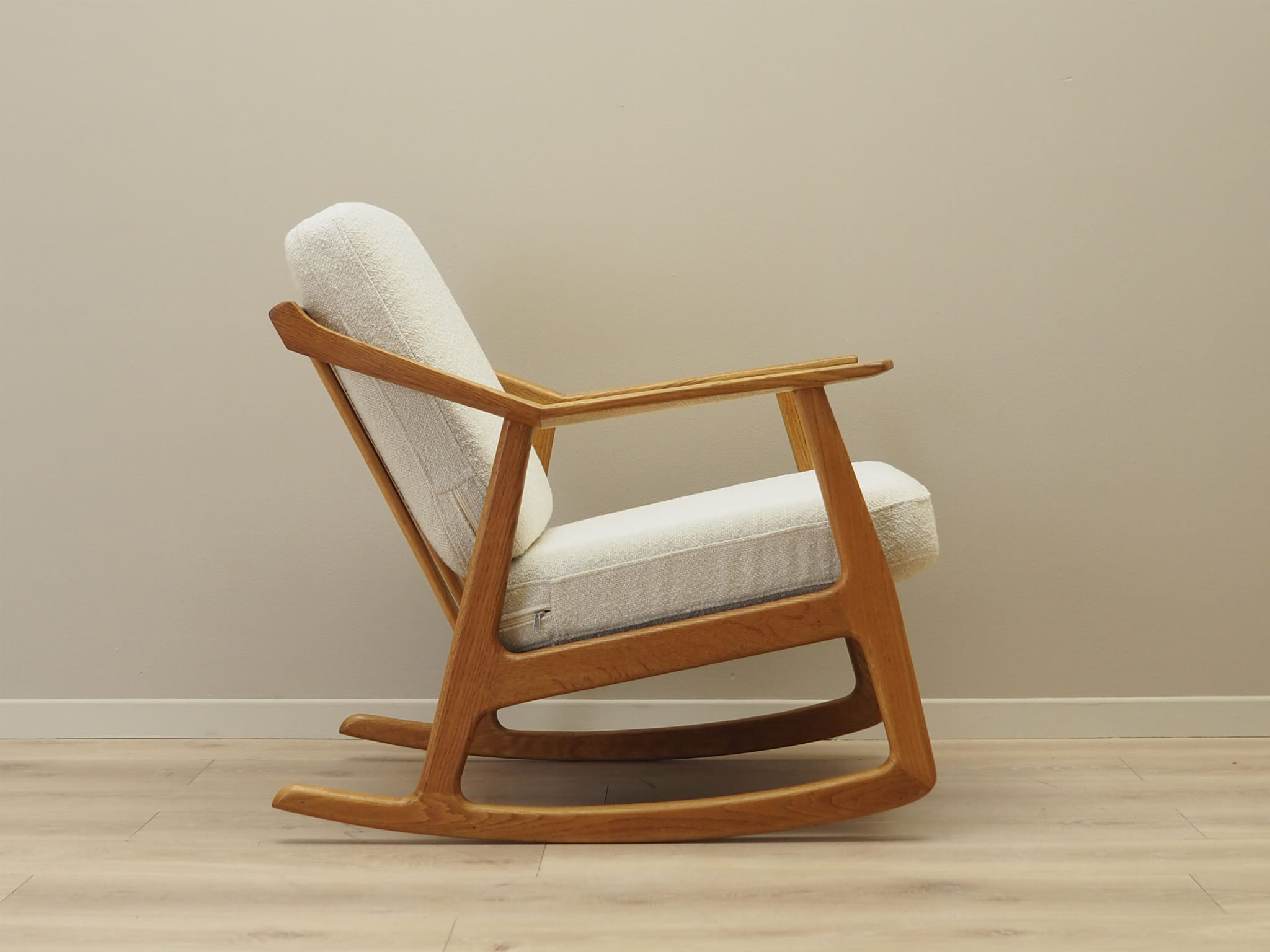 Vintage rocking chair oak wood textile cream 1960s