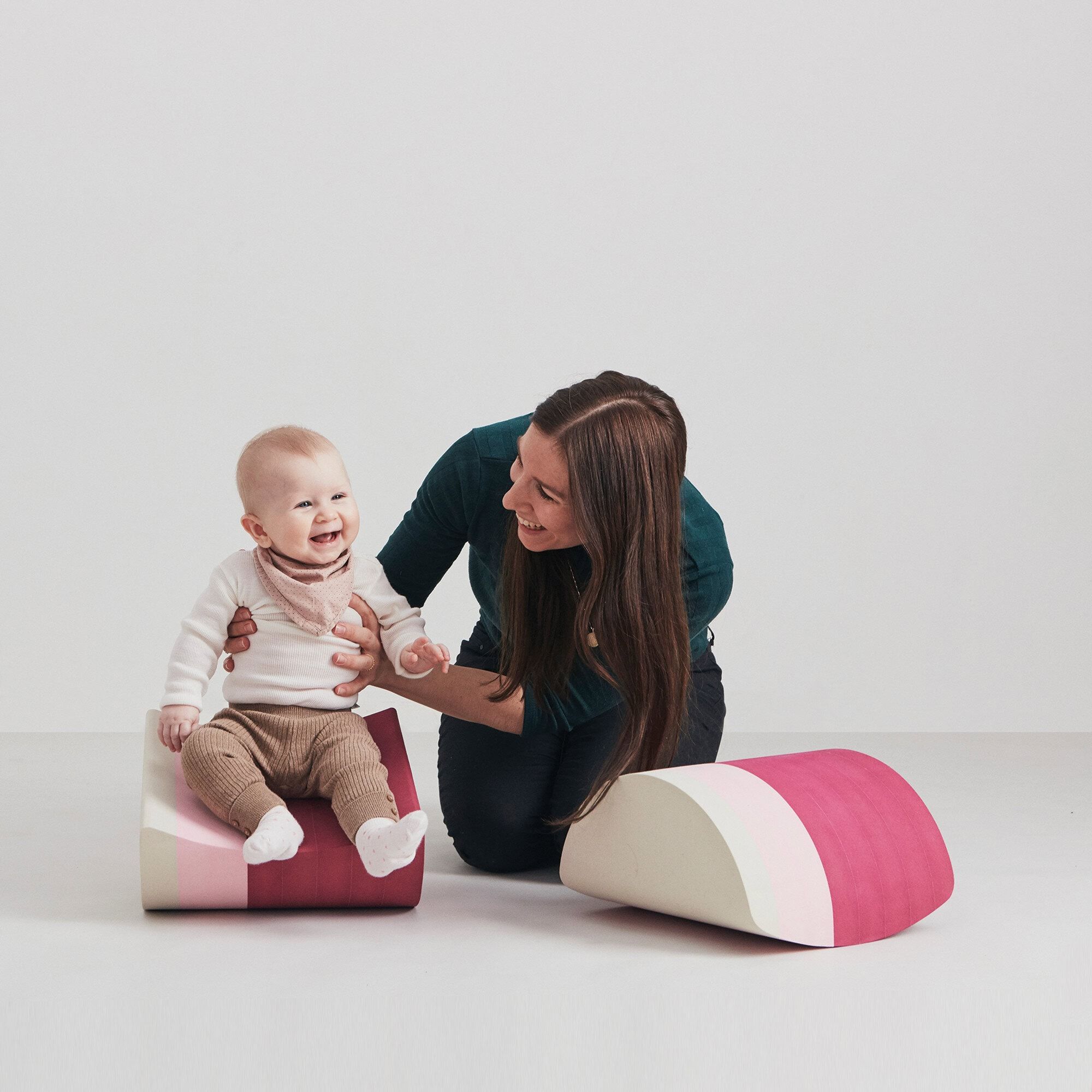 2x Friends Children's Stool Pink