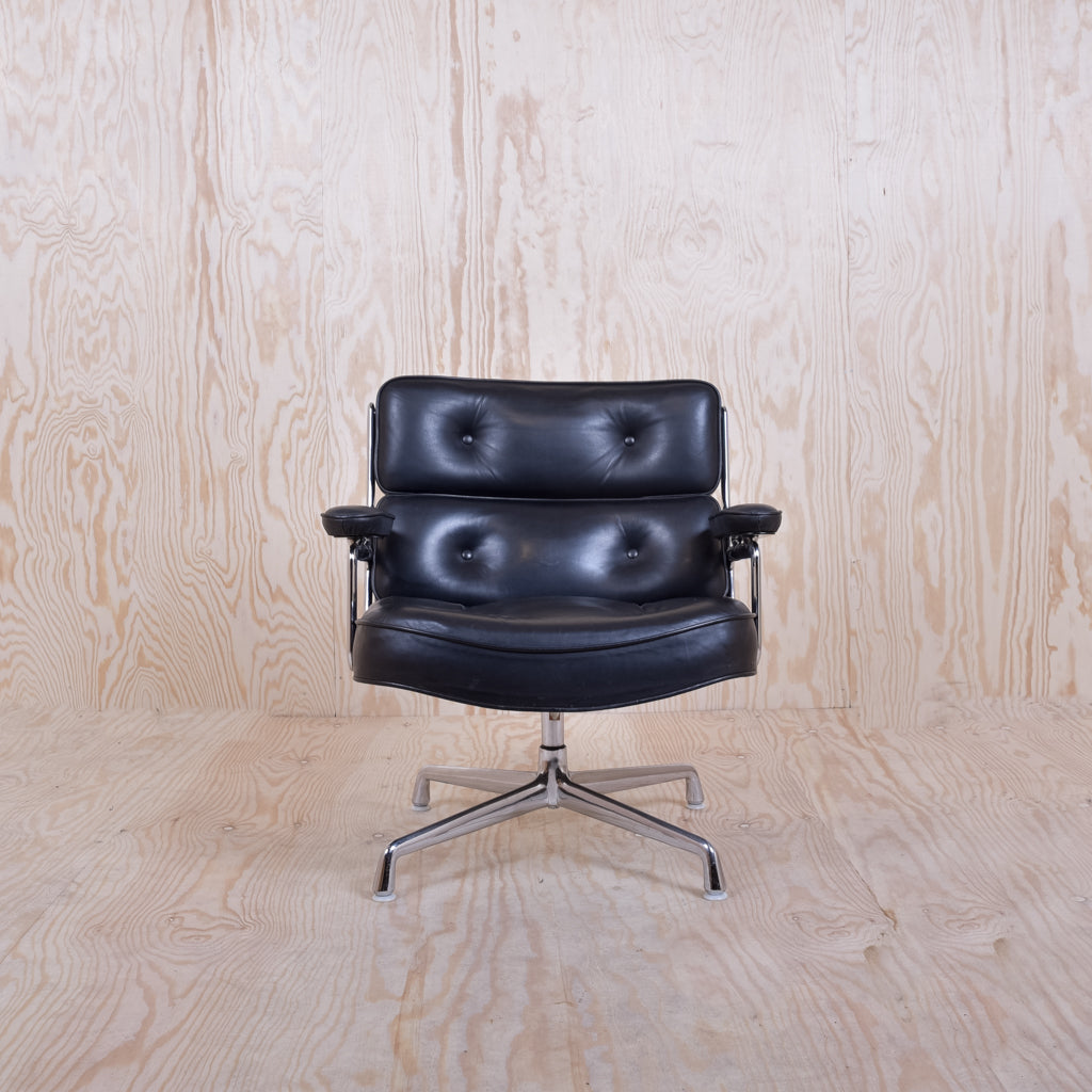 Lobby Chair ES 108 Schwarz Leder