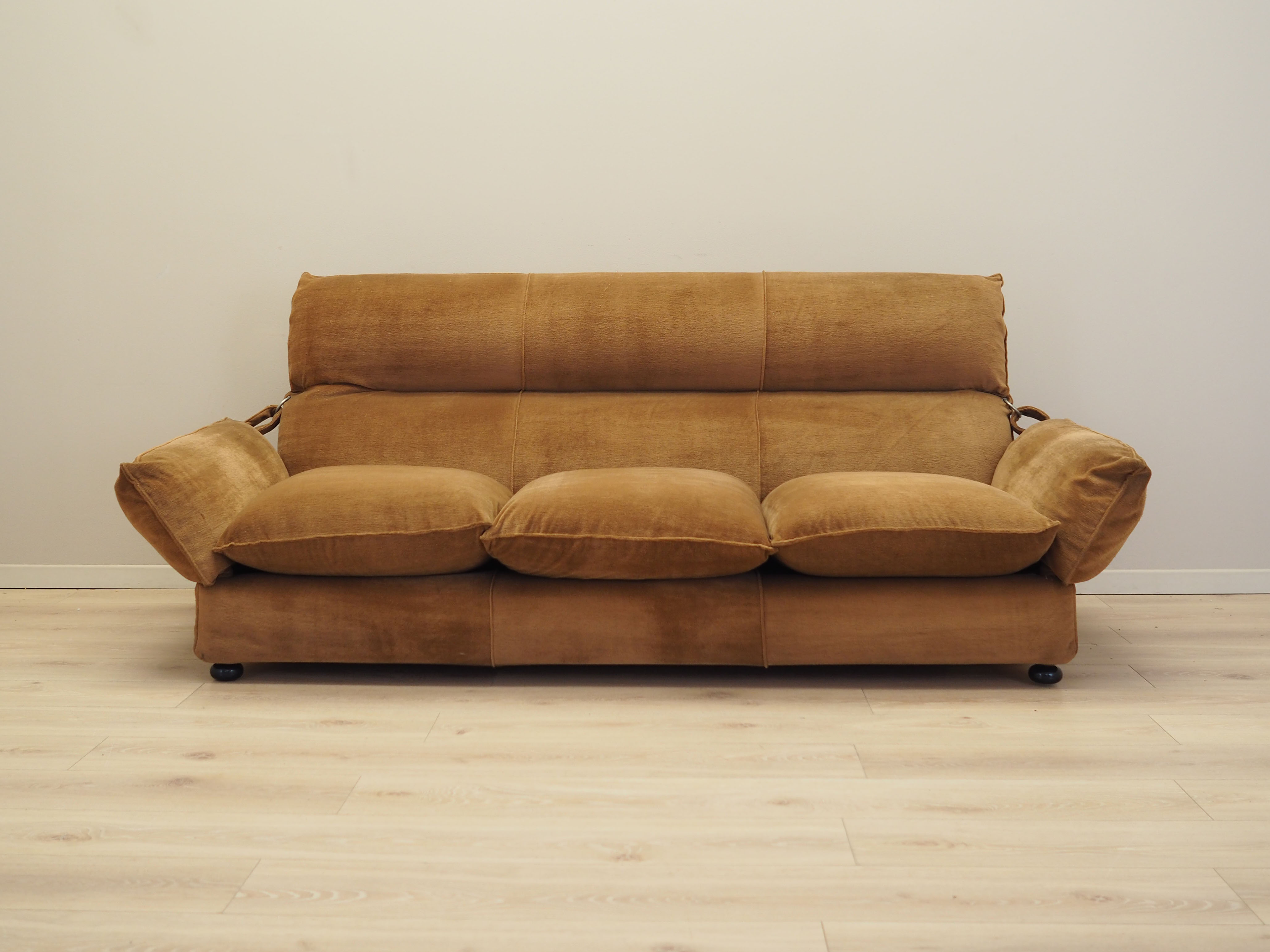 Sofa Velours Braun 1970er Jahre