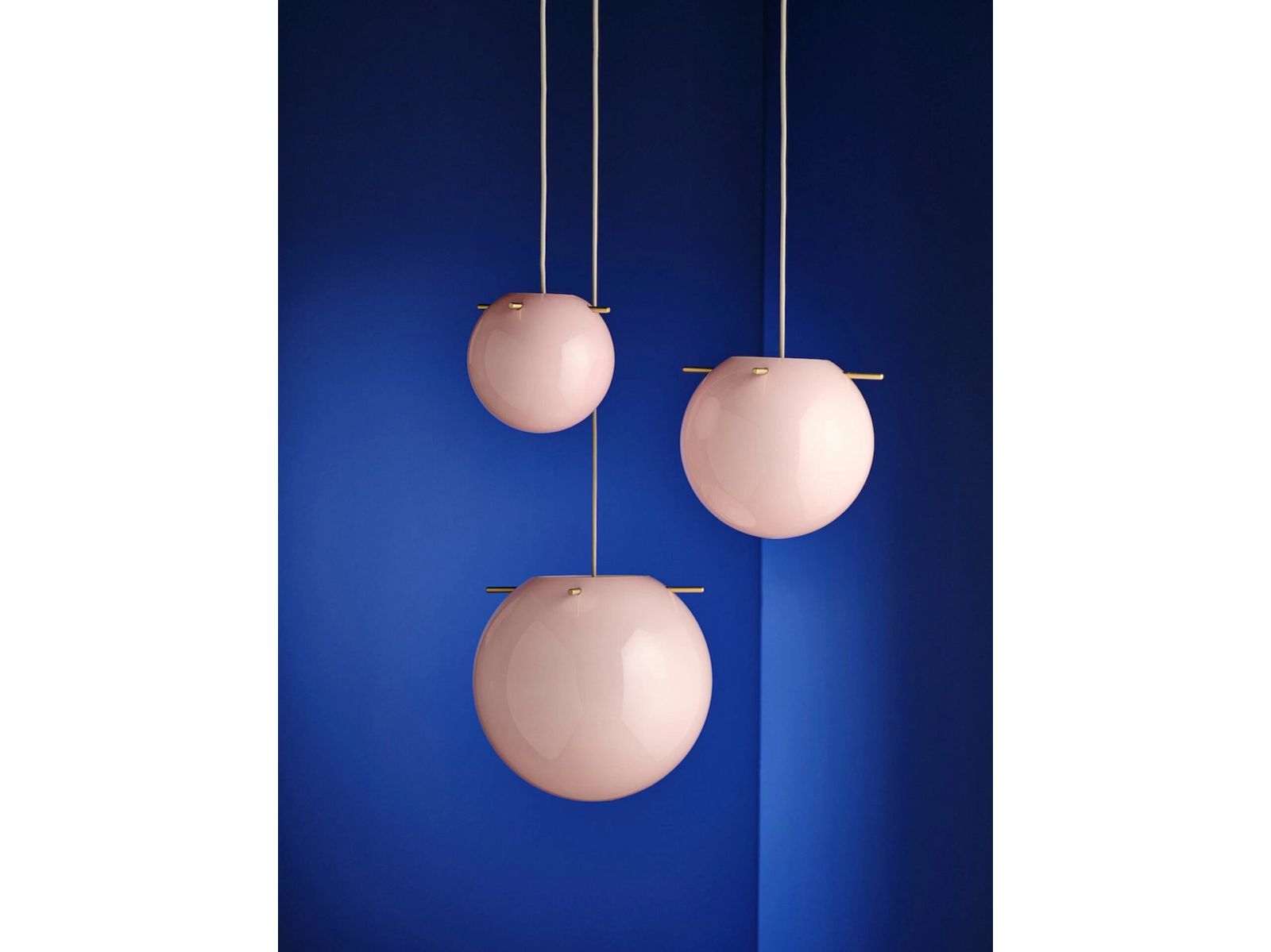 Pendant light Koi Ø19 Brass Opal Rose